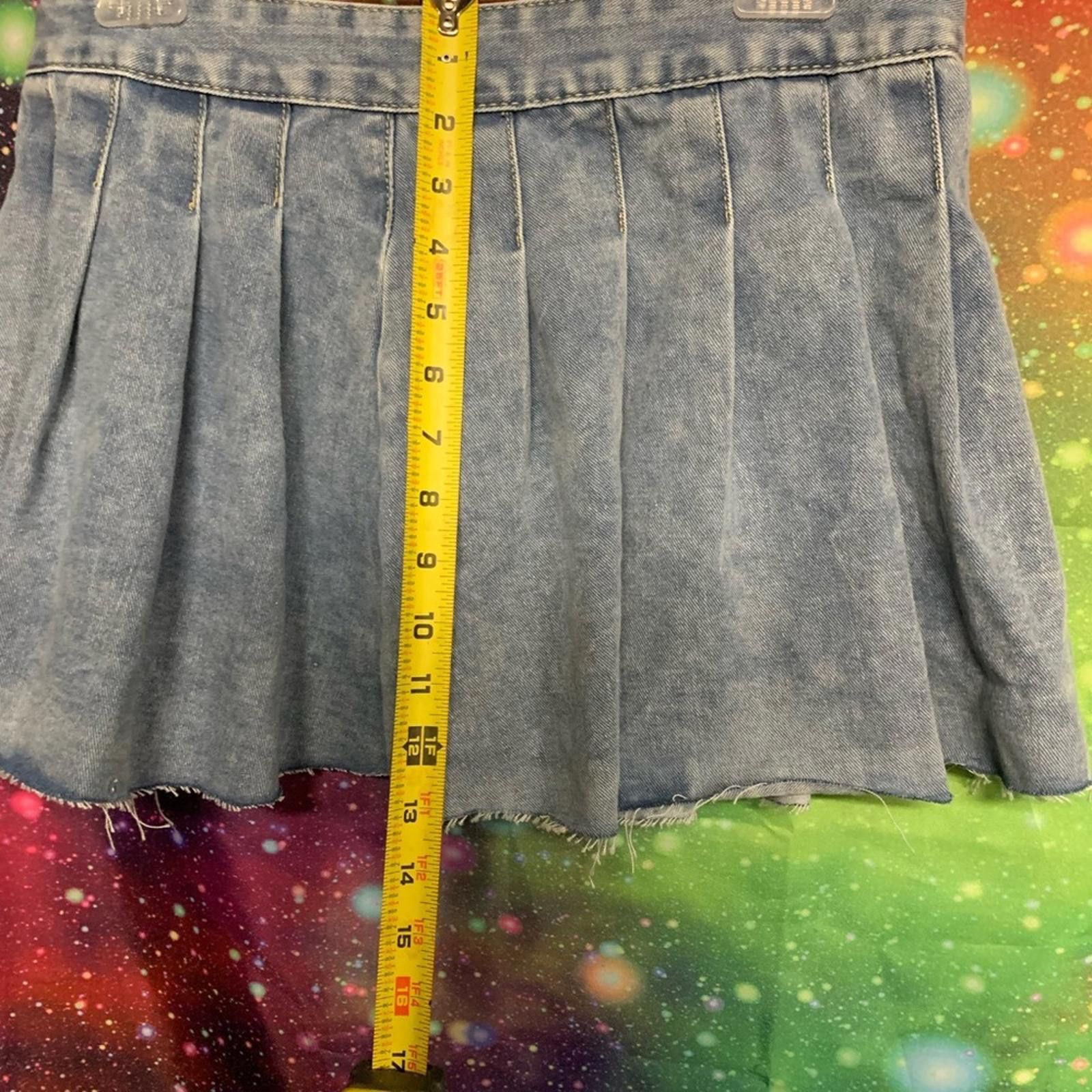 Designer Gray Pleated Skater Mini Skirt for Casual Days Size 32" / US 10 / IT 46 - 5 Thumbnail