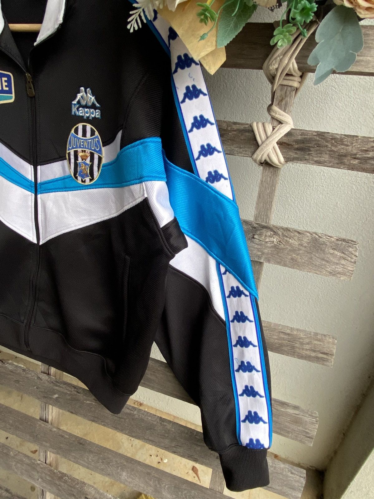 Kappa vintage 90s Kappa Juventus Danone track jacket. Size US L / EU 52-54 / 3 - 6 Thumbnail
