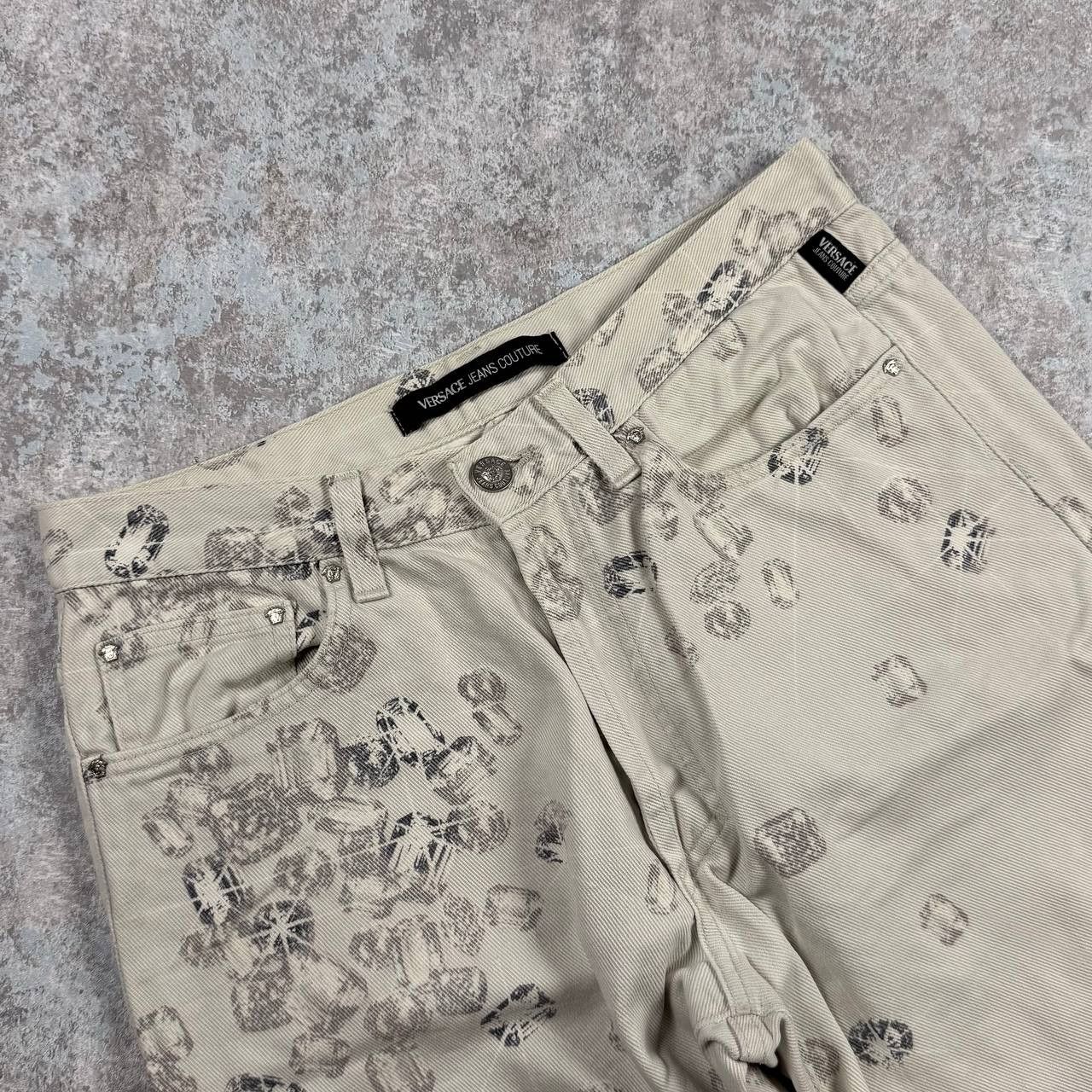 Versace Jeans Couture Versace Jeans Couture Diamond Jewel Graphic Print Size US 32 / EU 48 - 2 Thumbnail