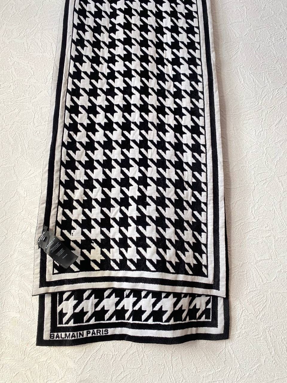 Balmain Balmain Iconic Scarf / Muffler / Neckwear Size ONE SIZE - 1 Thumbnail