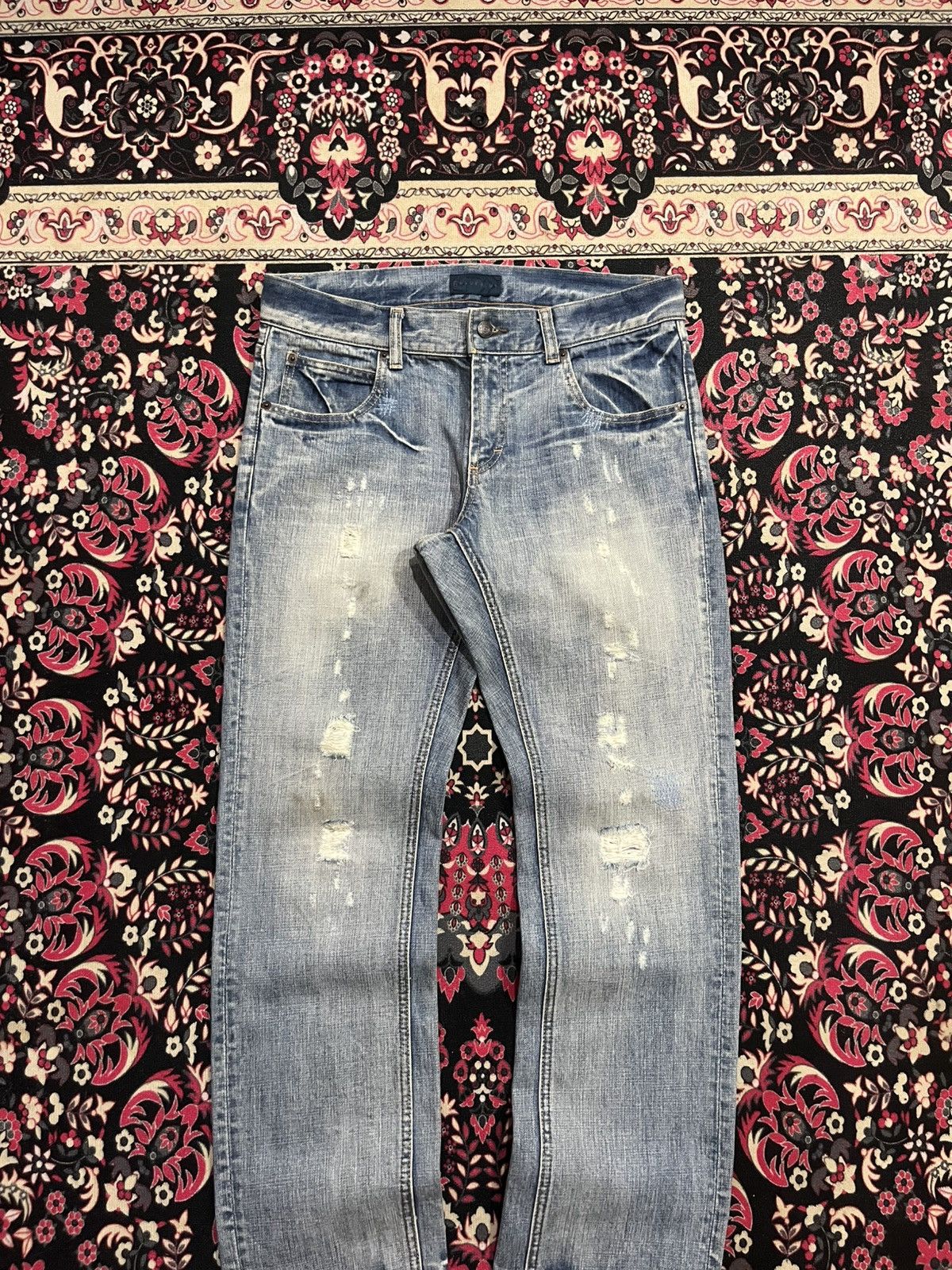 Le Grande Bleu (L.G.B.) ⚡️Distressed⚡️Vintage Garage Blue Fringe Whisker Blue Jeans Size US 33 - 3 Thumbnail