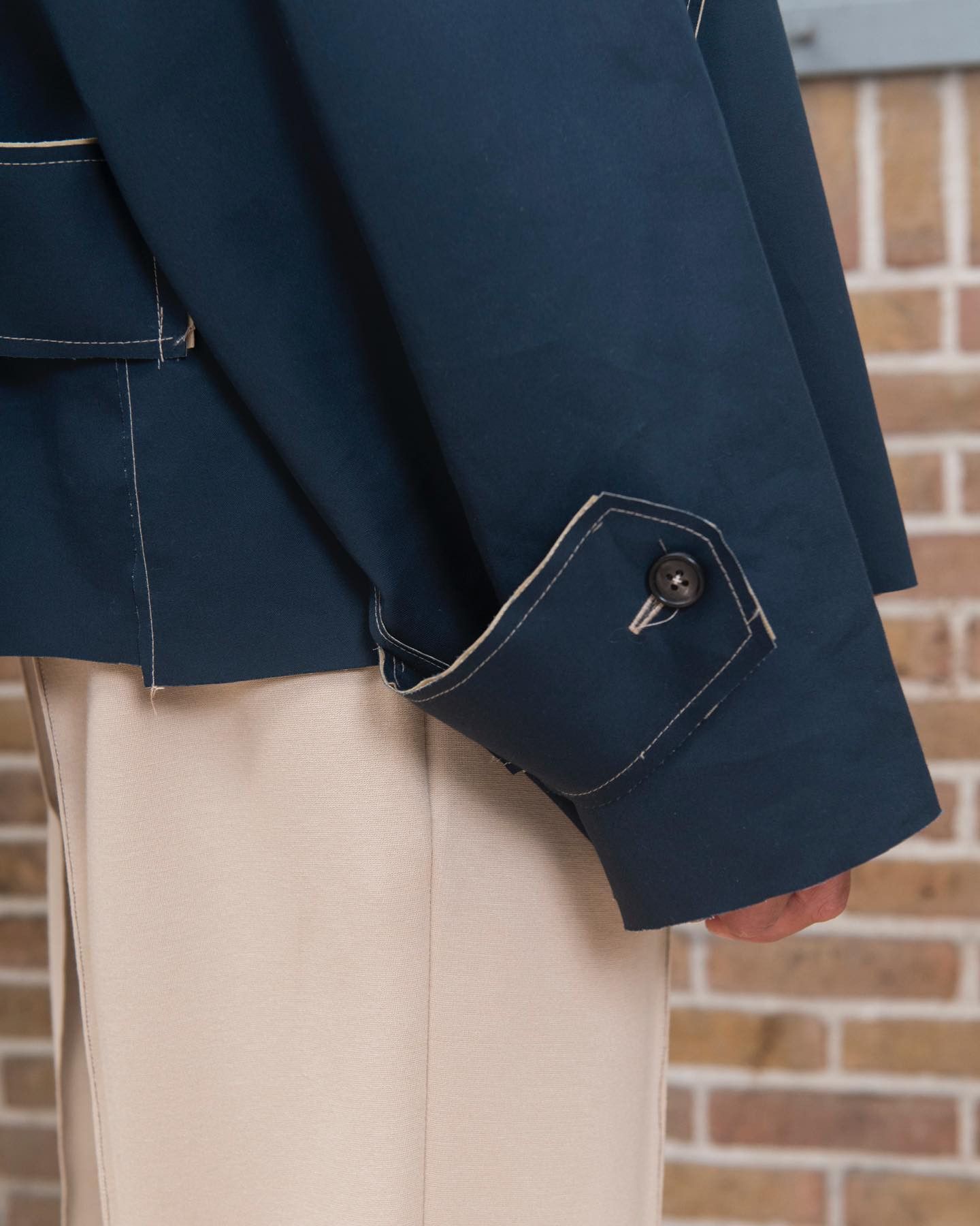 Camiel Fortgens Oversized short mackintosh | Grailed