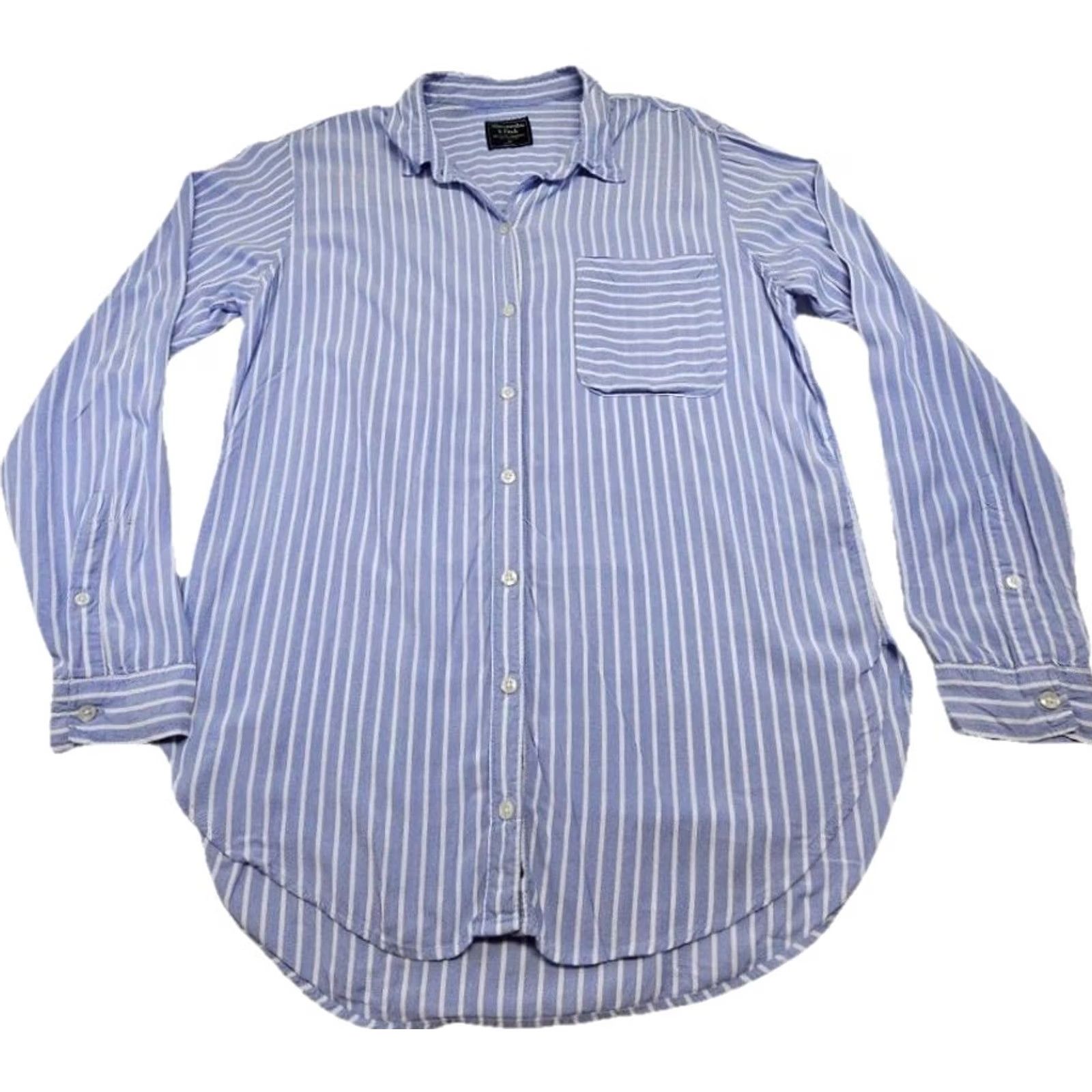 Abercrombie & Fitch Abercrombie & Fitch Button-Down Shirt Mens M Long Sleeve Blue White Stripe Cotton Woven Button-Up Regular Fit Size US M / EU 48-50 / 2 - 2 Thumbnail