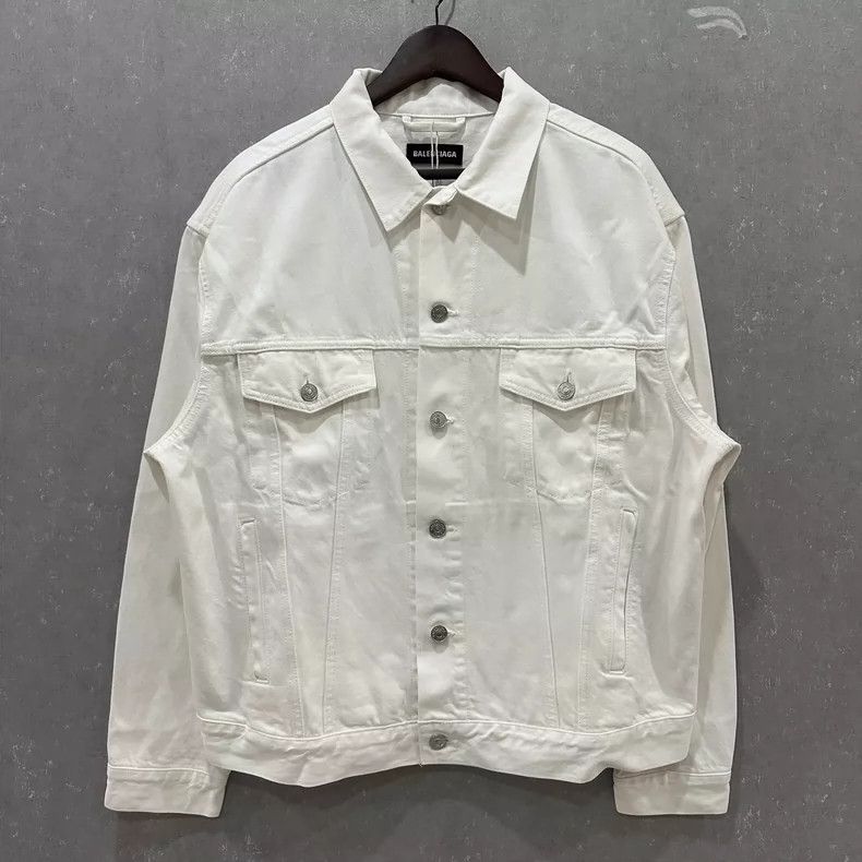 Balenciaga Balenciaga White Denim Jacket Size US S / EU 44-46 / 1 - 2 Thumbnail