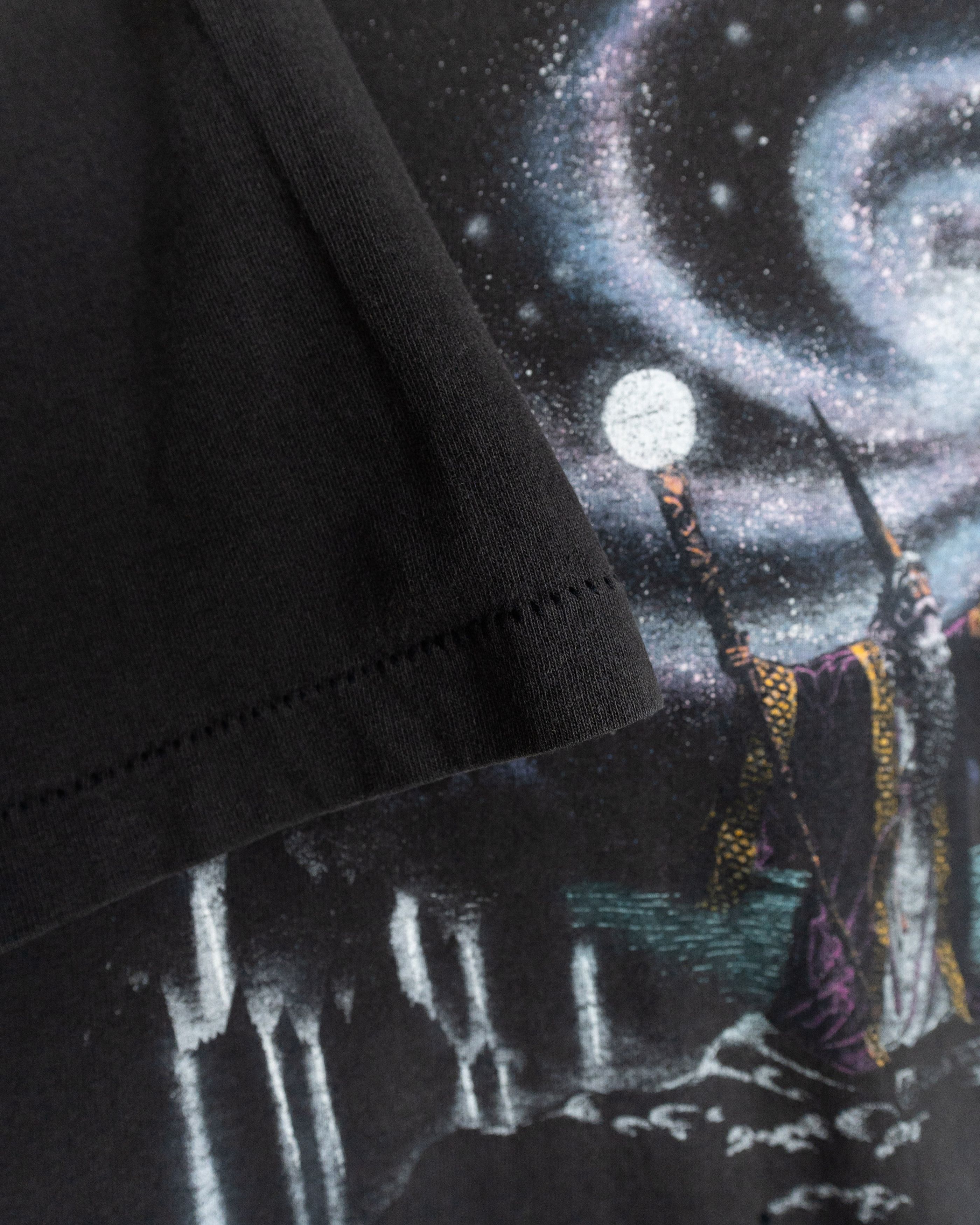 Vintage Vintage 90s AOP Wizard T Shirt Faded Thrashed Single Stitch Size US L / EU 52-54 / 3 - 2 Thumbnail