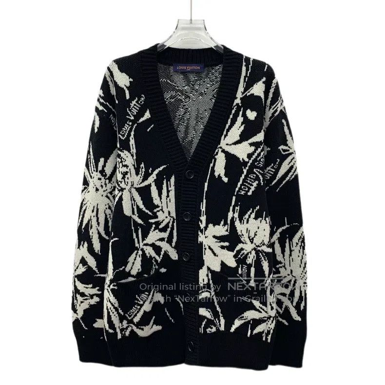 Louis Vuitton Louis Vuitton 23 Black Botanical Intarsia Sheep Wool V-Nec Size US M / EU 48-50 / 2 - 1 Thumbnail