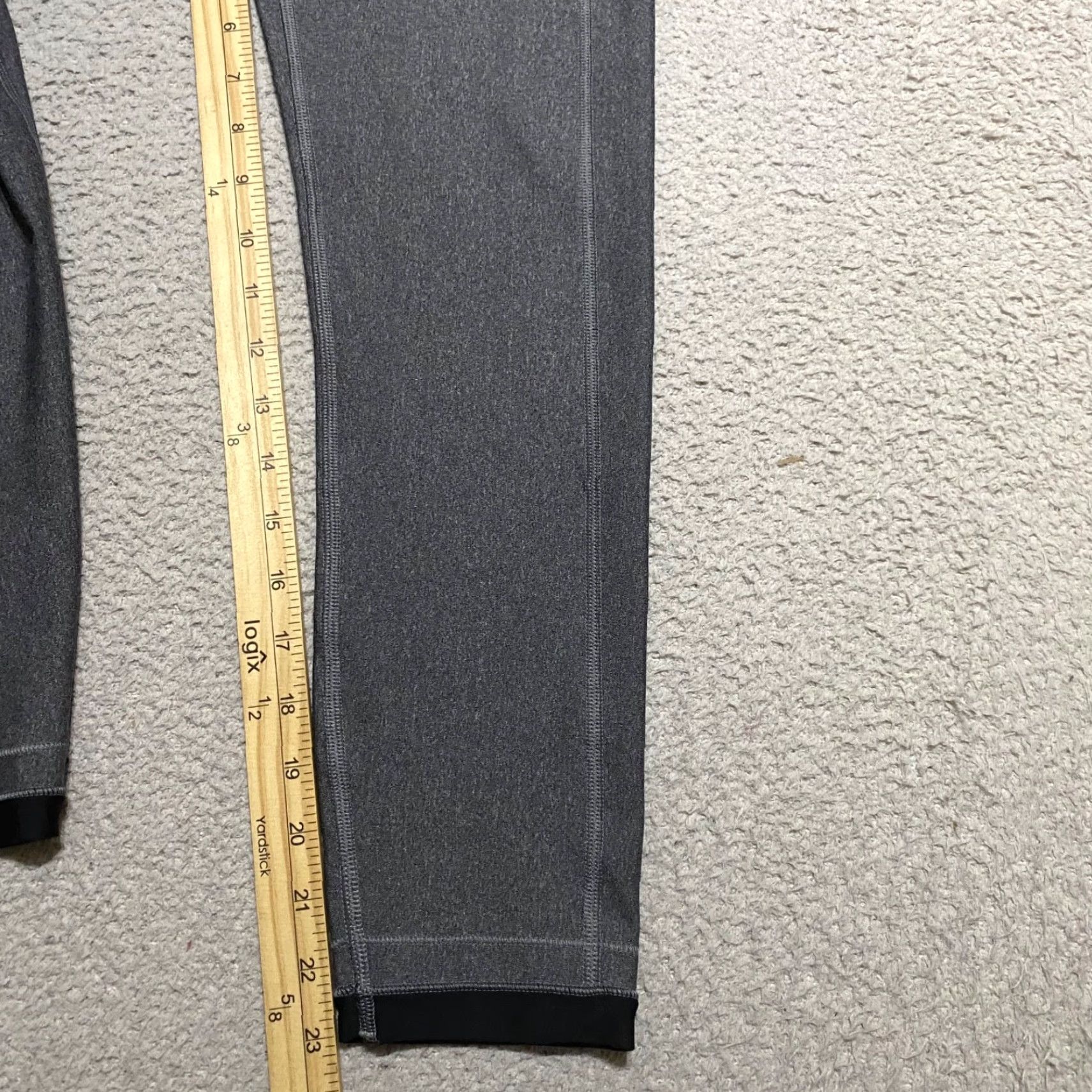 Under Armour Under Armour Womens Pants Gray Crop Heatgear Leggings Pull On Compression Size 32" / US 10 / IT 46 - 6 Thumbnail