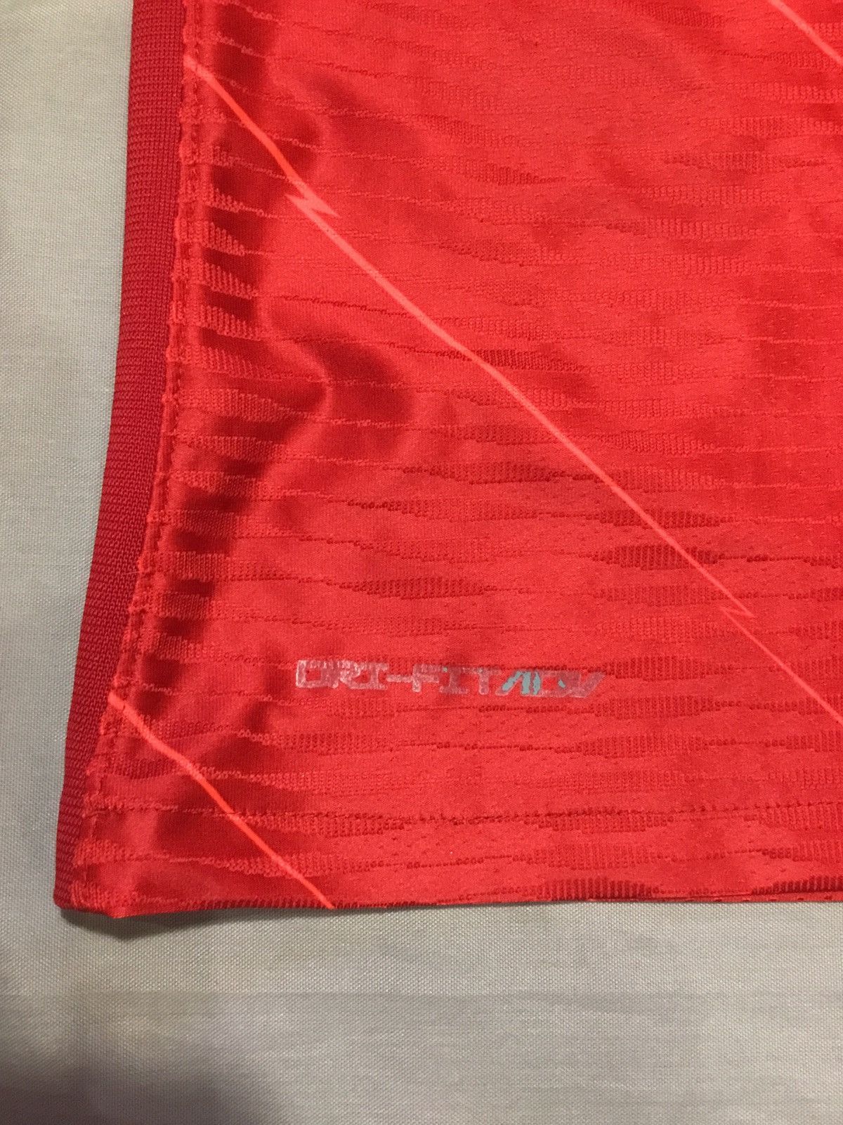 Nike Jersey Nike Liverpool Size M Men's #4 Virgil Van Dijk Size US M / EU 48-50 / 2 - 5 Thumbnail