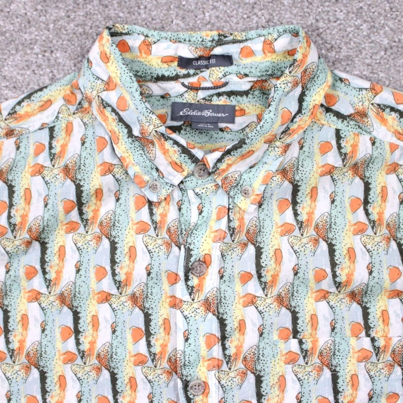 Eddie Bauer Eddie Bauer AOP Shirt Mens Large Fish All Over Print Classic Fit Cotton S/S Button-Up Chest 24in Beige Plaid Pattern Mens Long Sleeve? Size US L / EU 52-54 / 3 - 7 Thumbnail