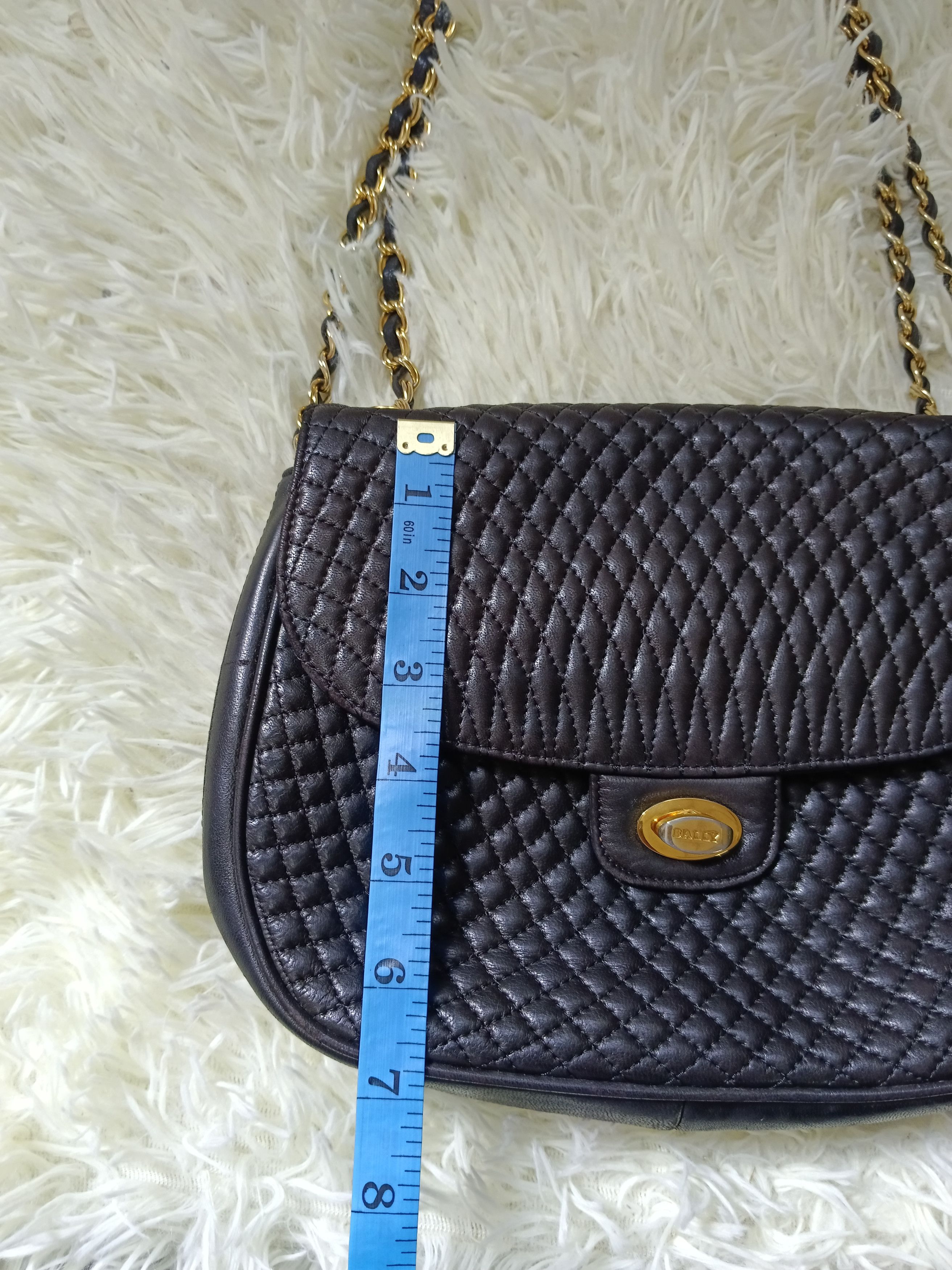 Bally BALLY Vintage Quilted Flap Bag with Gold Chain Strap Size ONE SIZE - 7 Thumbnail