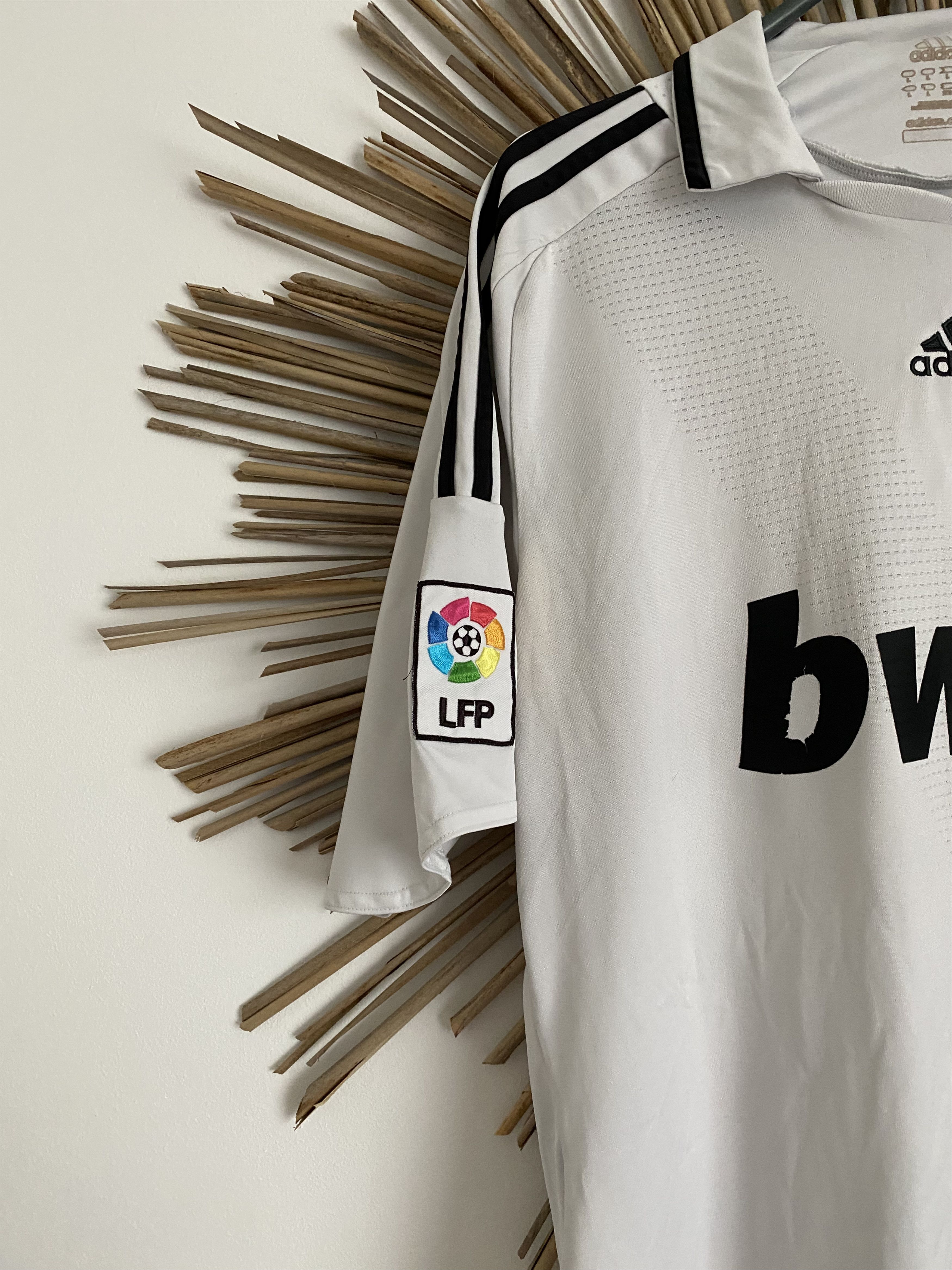 Adidas Real Madrid 2008 2009 adidas home football soccer jersey Size US L / EU 52-54 / 3 - 3 Thumbnail