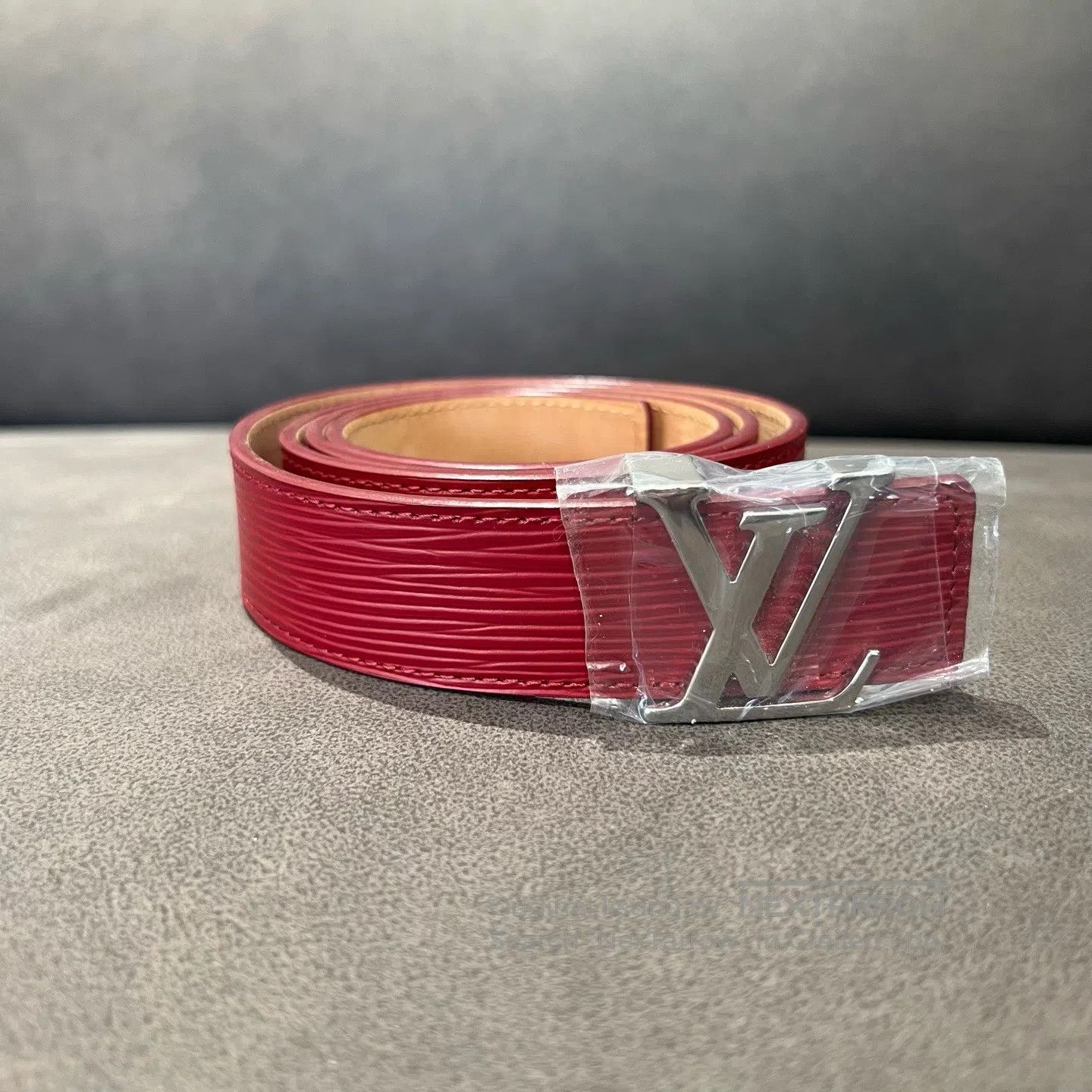 Louis Vuitton Louis Vuitton size85 Wave-patterned waist belt Size ONE SIZE - 1 Thumbnail
