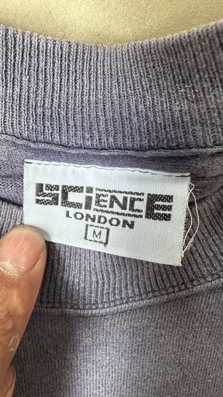 Vintage VINTAGE 90S SCIENCE LONDON FRONT SOFA ART TEE Size US M / EU 48-50 / 2 - 4 Thumbnail