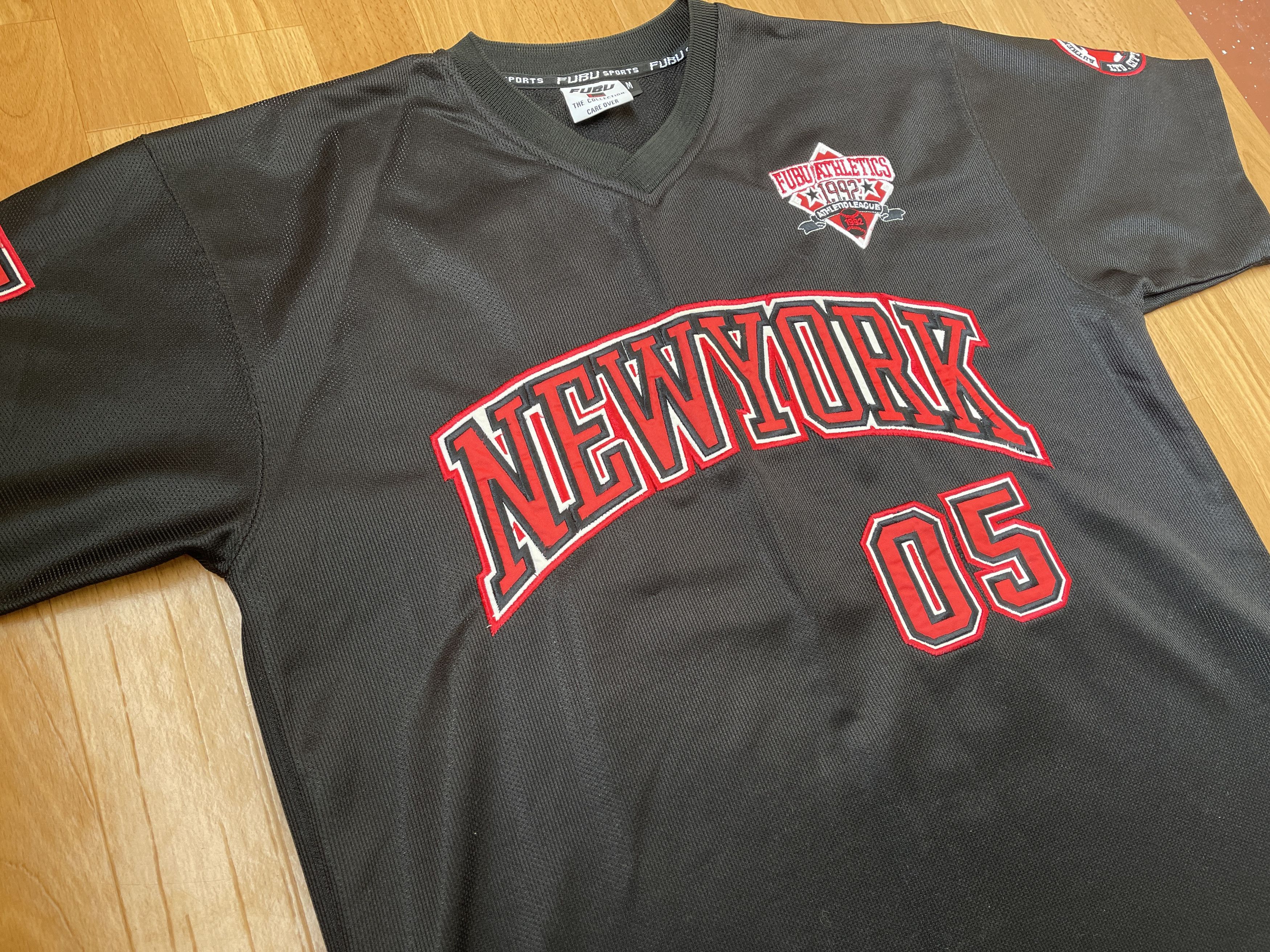 Fubu FUBU jersey, vintage hip hop t-shirt New York, City Series M Size US M / EU 48-50 / 2 - 5 Thumbnail