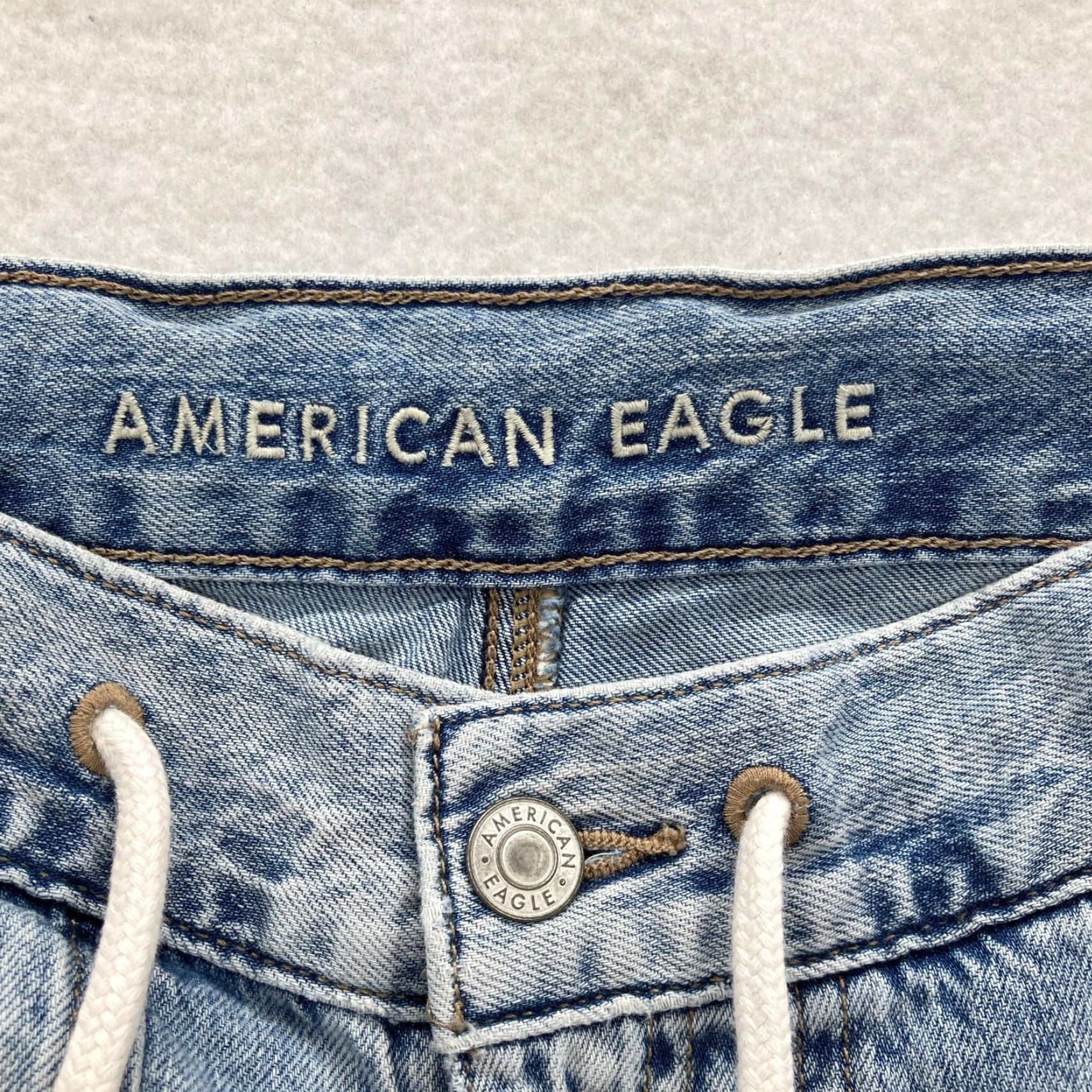 American Eagle Outfitters VINTAGE American Eagle Jeans Womens 00 Light Wash Cargo Jogger Drawstring Elastic Hem Size 24" / US 00 / IT 34 - 5 Thumbnail