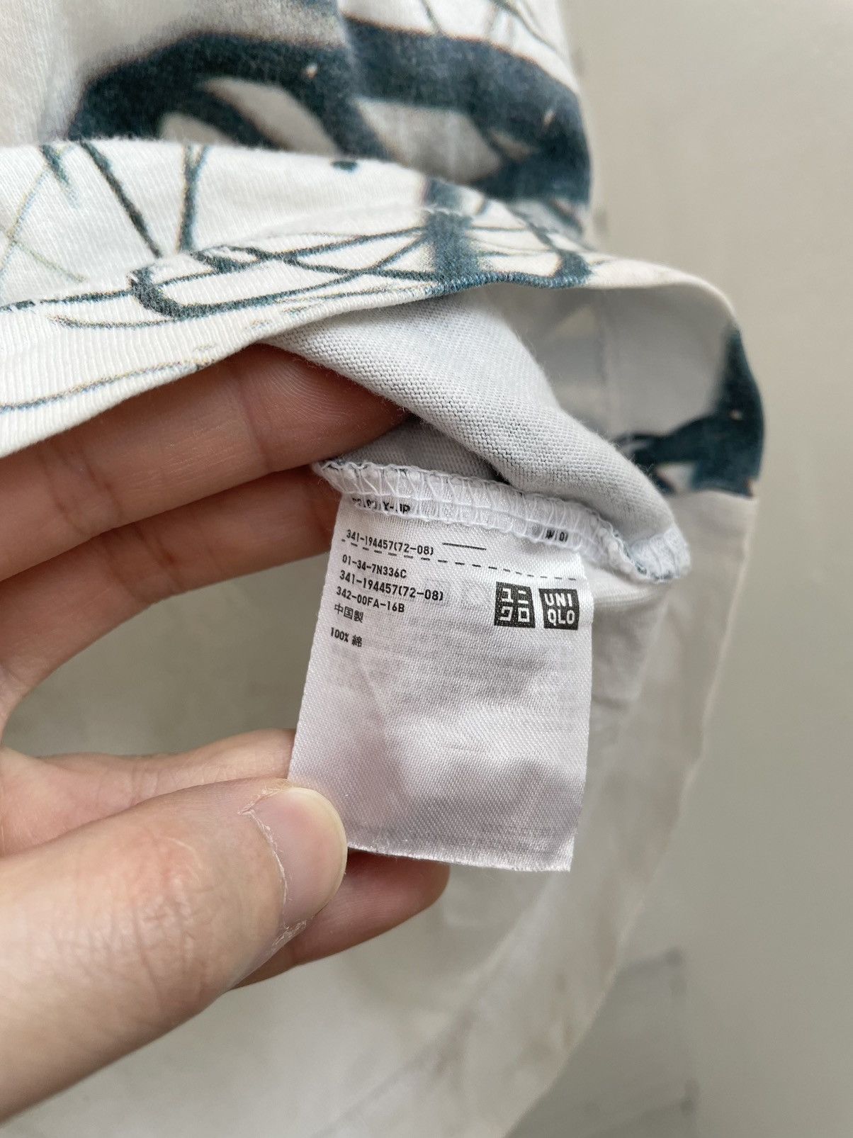 Futura × Japanese Brand × Uniqlo FUTURA X UNIQLO Size US L / EU 52-54 / 3 - 11 Thumbnail
