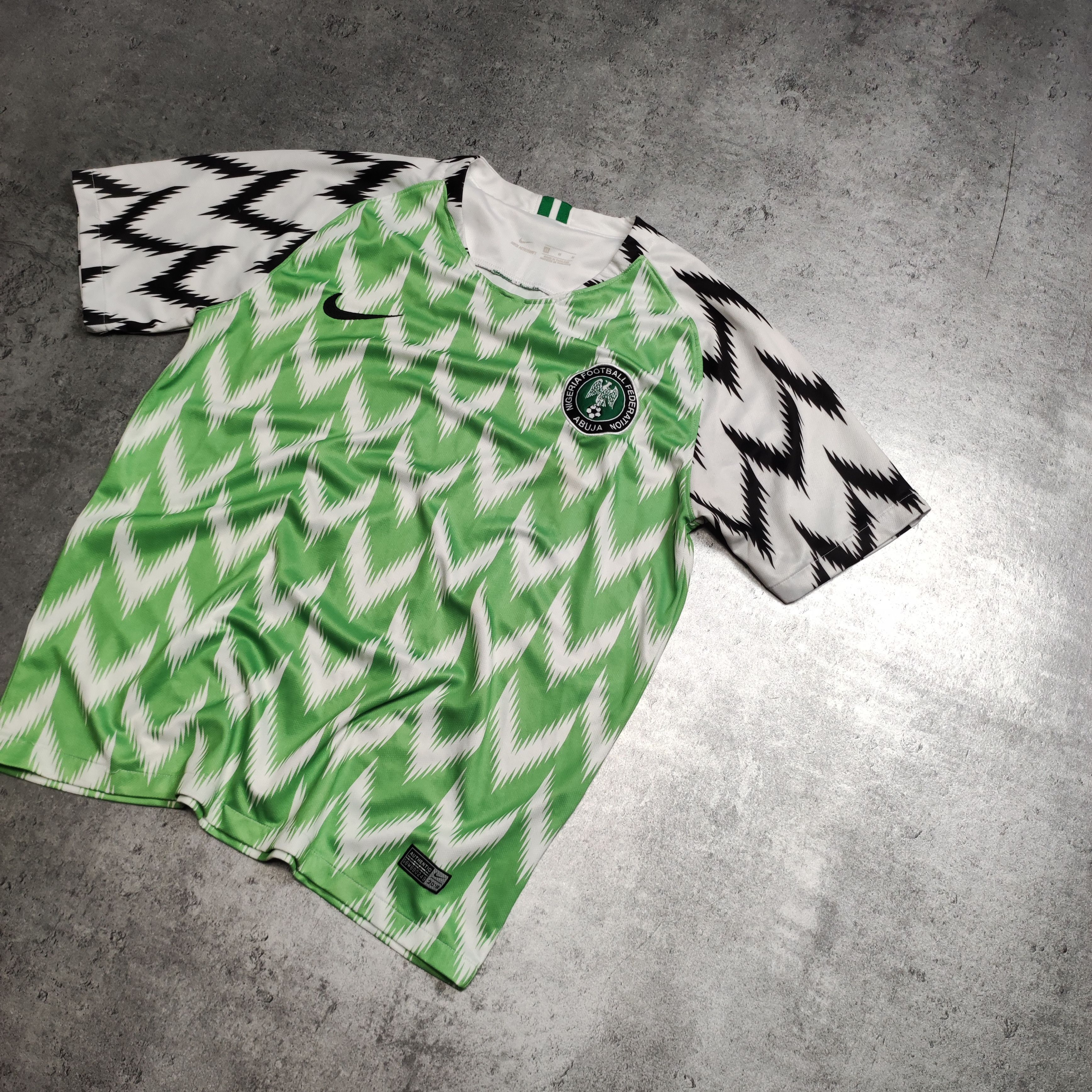 Nike RARE World Cup 2018 Nike x Nigeria National Team Jersey Size US M / EU 48-50 / 2 - 2 Thumbnail
