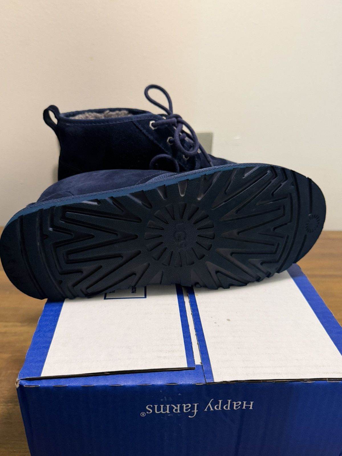 Ugg UGG Navy Blue Chukka Boots Size US 10 / EU 43 - 8 Thumbnail