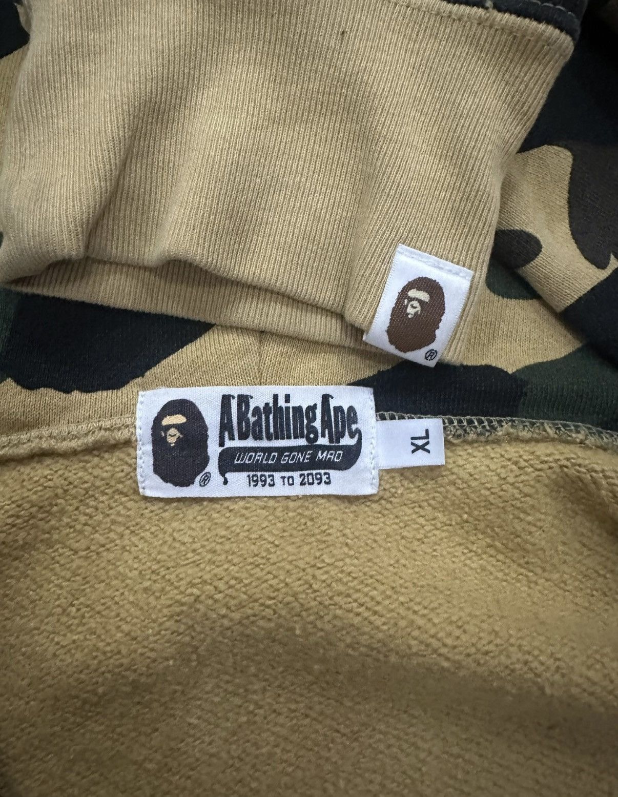 Bape BAPE Shark Head Color Block Camo Jacket K5 Size US XL / EU 56 / 4 - 3 Thumbnail
