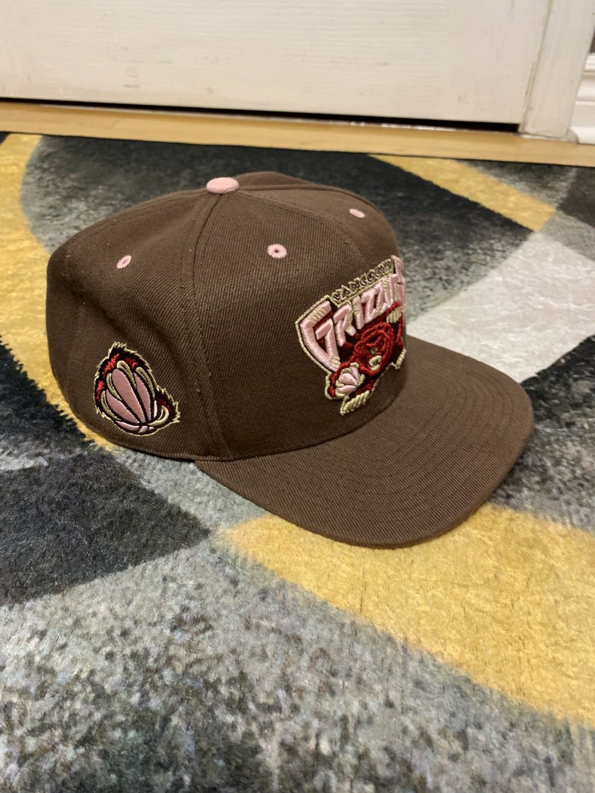 NBA Vancouver Grizzlies Hat Fitted NBA Basketball Mitchell Ness Size ONE SIZE - 2 Thumbnail