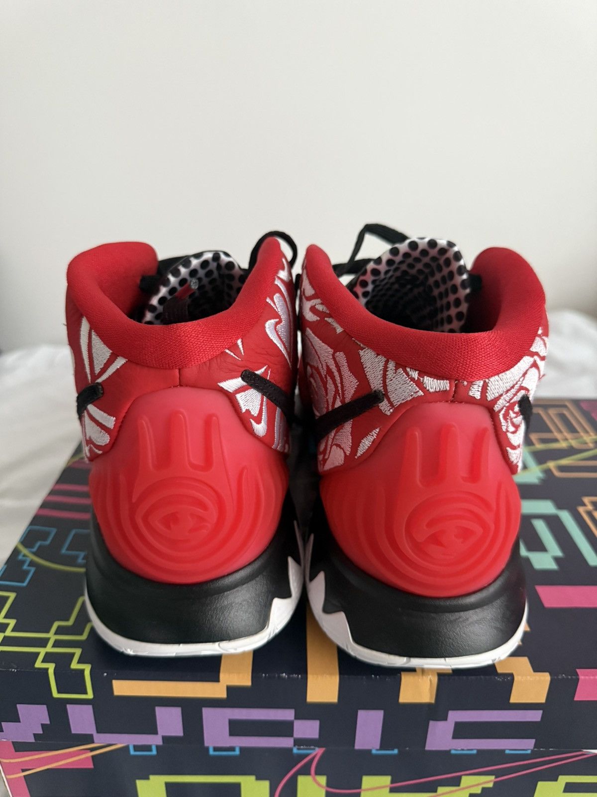 Nike Nike x SneakerRoom Kyrie 6 "Mom" (Red) Size US 13 / EU 46 - 10 Thumbnail