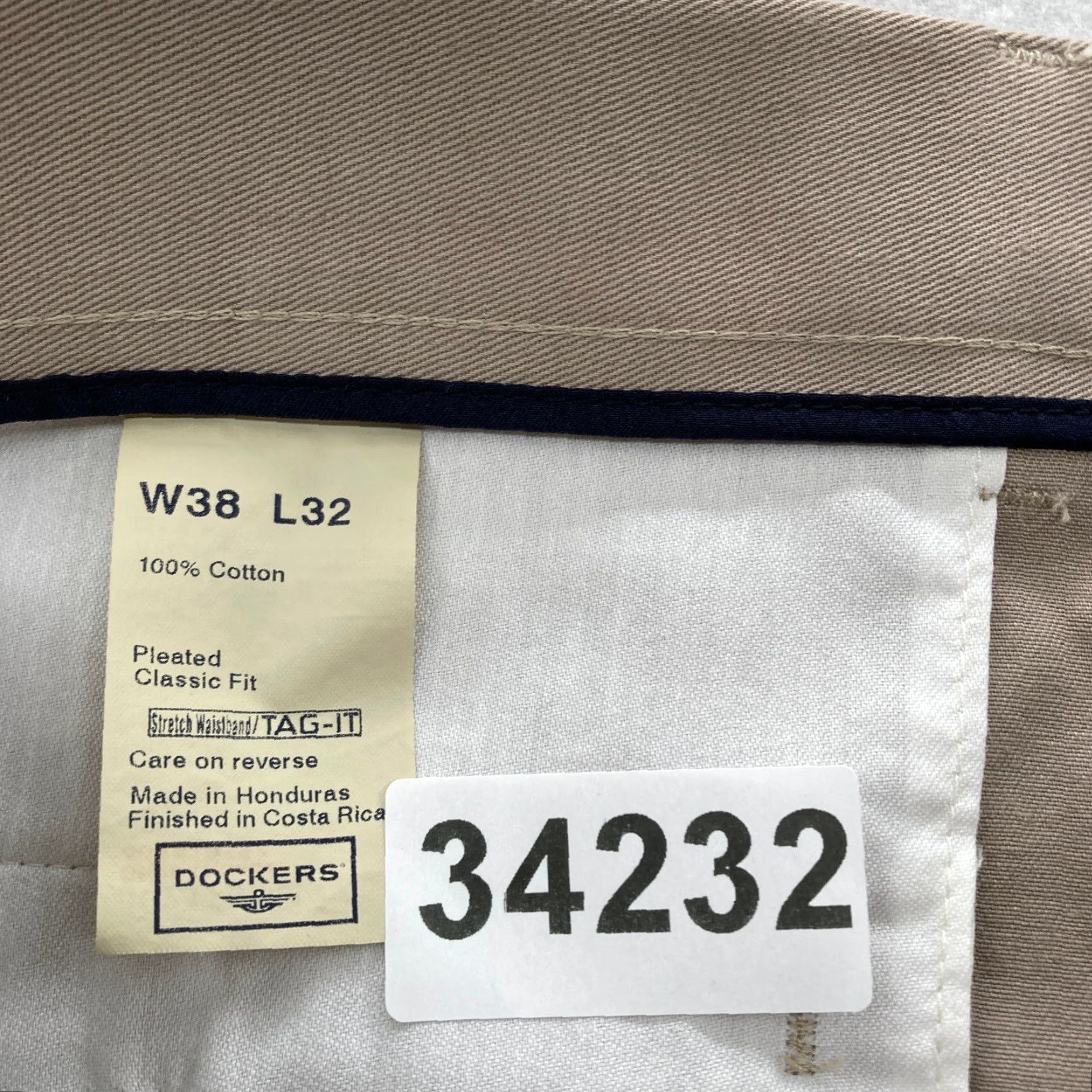 Dockers VINTAGE Dockers Original Khaki Pants Mens 38x32 Pleated Beige Classic Fit NWT Size US 38 / EU 54 - 4 Thumbnail