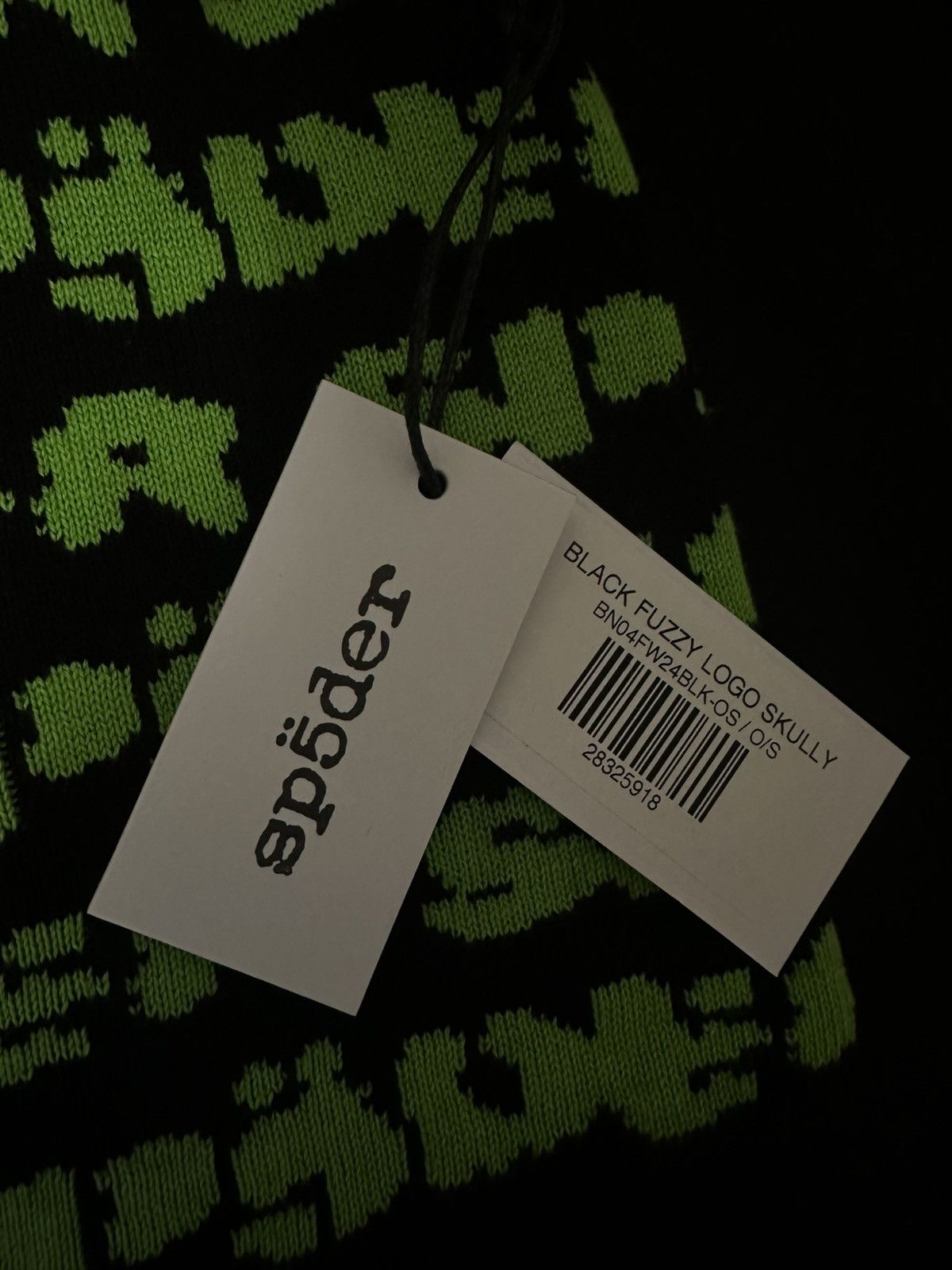 Sp5der Sp5der Fuzzy Logo Skully ‘Black / Green’ Size ONE SIZE - 3 Thumbnail
