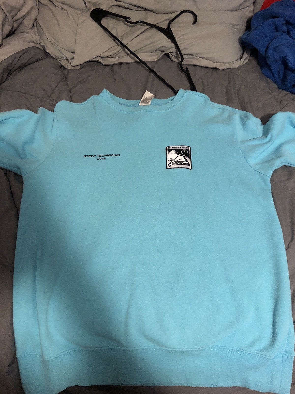 Supreme north face steep tech crewneck online