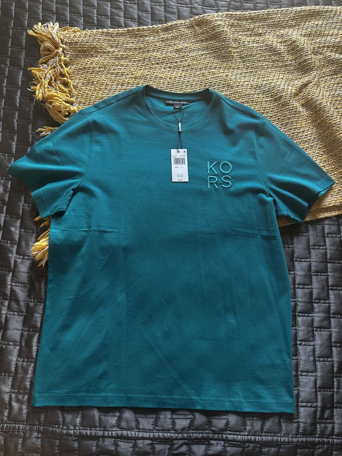 Michael Kors Fall 2022 Michael Kors Deep Green T-Shirt Size US L / EU 52-54 / 3 - 1 Thumbnail