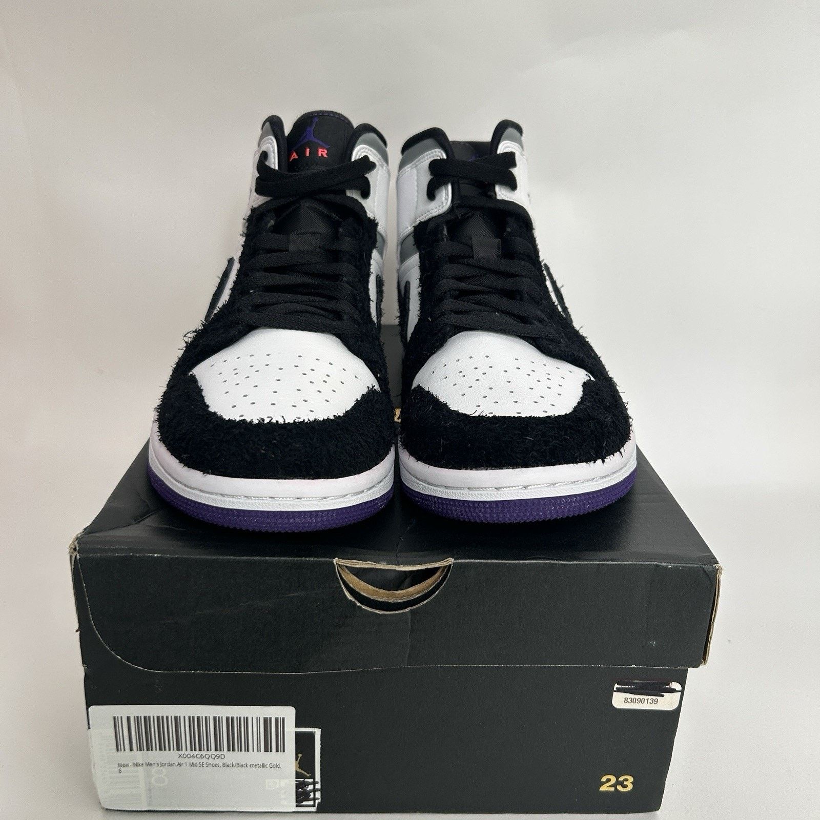 Nike Nike Air Jordan 1 Retro Mid SE "Varsity Purple" Size US 8 / EU 41 - 2 Thumbnail