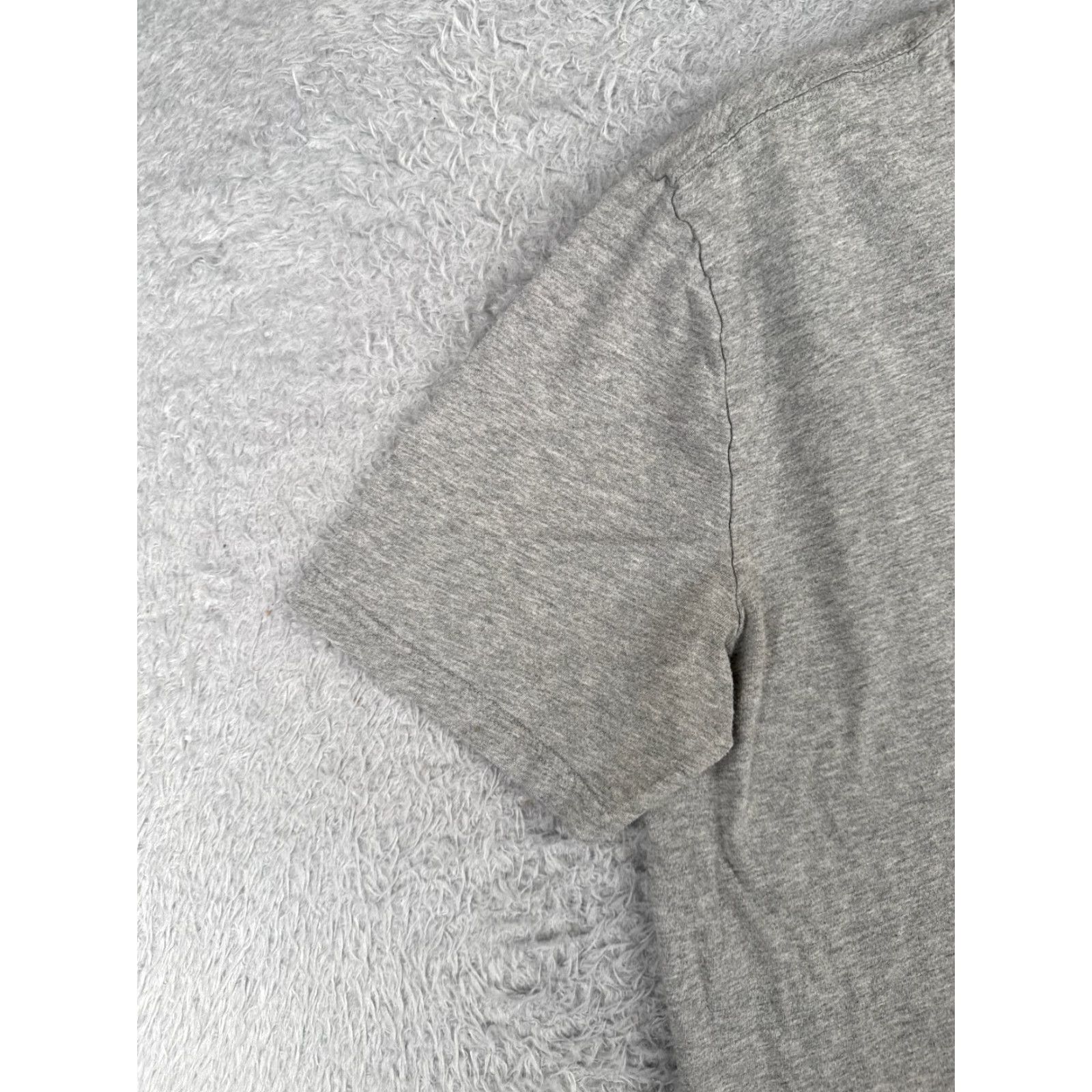 Tommy Hilfiger Tommy Hilfiger Shirt Adult Large Gray Short Sleeve Logo T-Shirt Mens Size US L / EU 52-54 / 3 - 3 Thumbnail