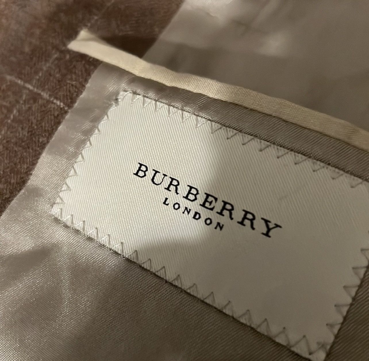 Burberry Burberry London Wool/Silk Blazer Size 44L - 9 Thumbnail