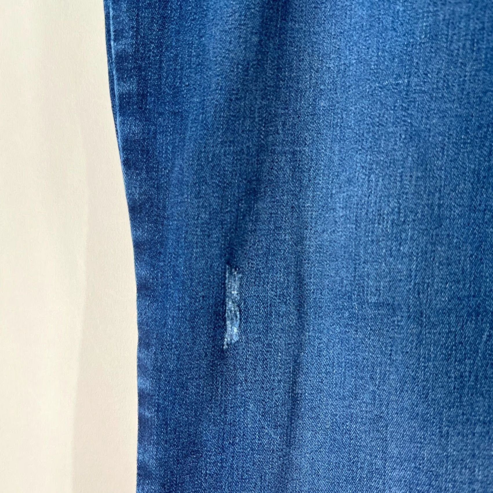 Lee Lee Jeans Womens Slim Skinny Mid Rise Stretch Blue Denim Jeans 24W Long Size Type Plus 5-Pocket Design Blue 32 in Inseam Mens? Wait. Size 42" / US 20 - 6 Thumbnail