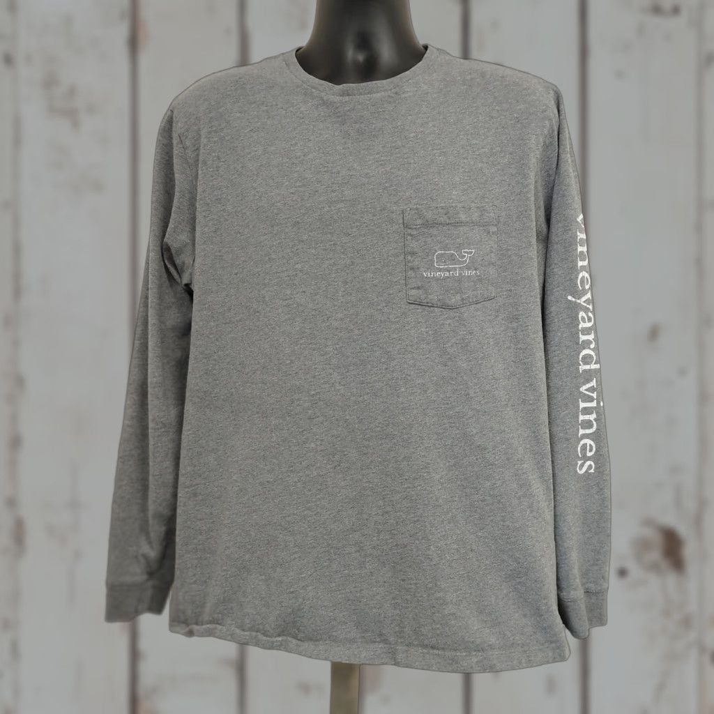Vineyard Vines Vineyard Vines T-Shirt Adult Large Heather Gray Long Sleeve Pocket Whale... Shirt Mens Regular Gray Vintage No Size US L / EU 52-54 / 3 - 1 Thumbnail