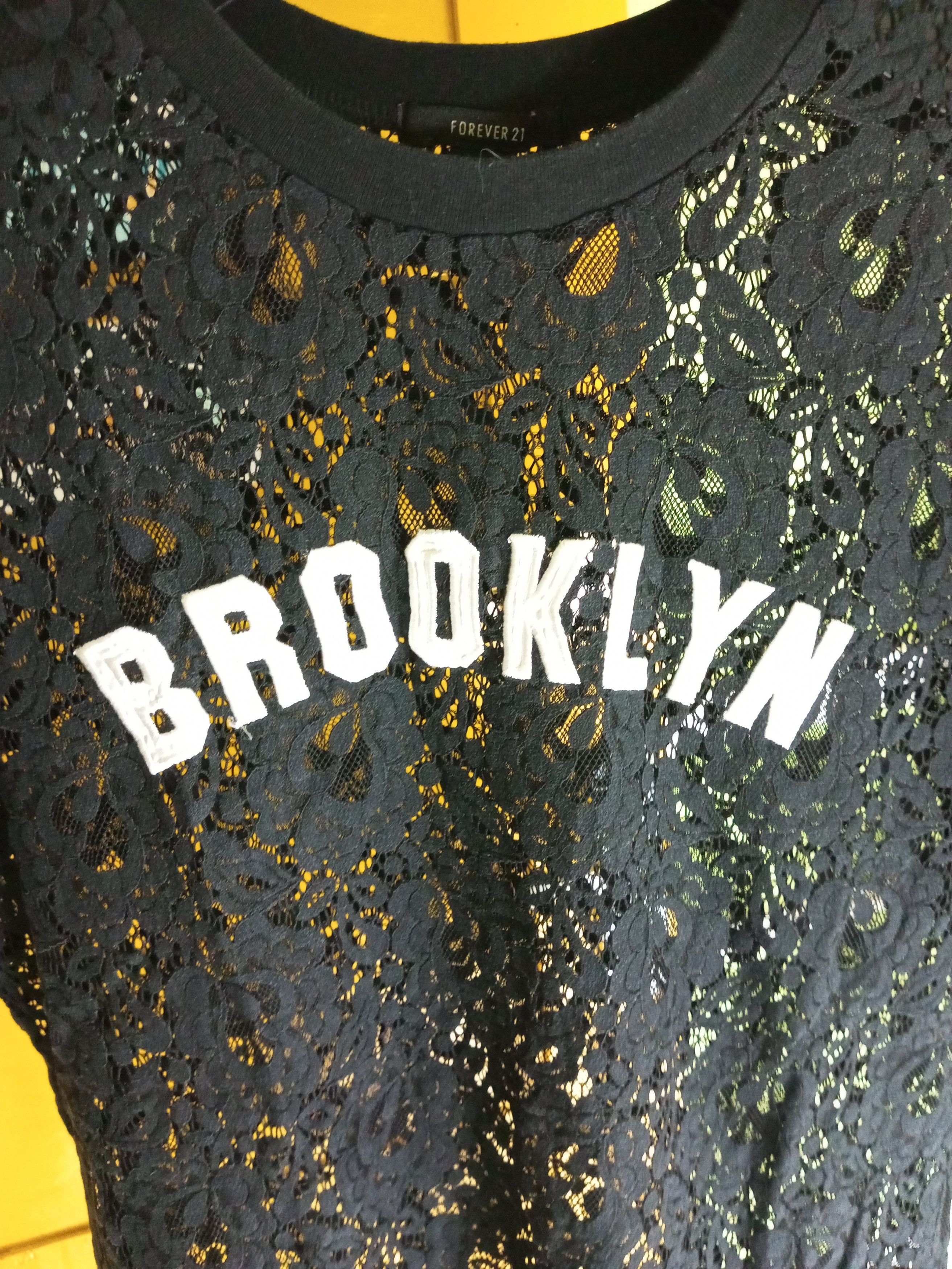 Forever 21 × Japanese Brand " Cut Wash Tag" FOREVER 21 Brocade Gothic Style T Shirt Size L / US 10 / IT 46 - 13 Thumbnail