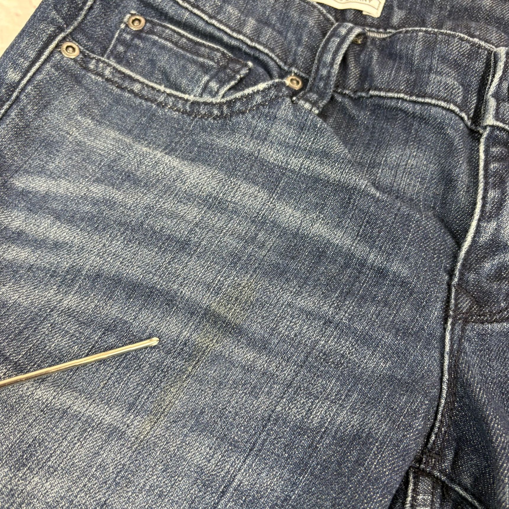 Gap Gap Jeans Womens 27/4a 1969 Always Skinny Low Rise Denim Blue 30x28 Slim 28in Inseam Stretch Pocket Zipper Button Logo 5-Pocket Shoes? Size 27" / US 4 / IT 40 - 3 Thumbnail