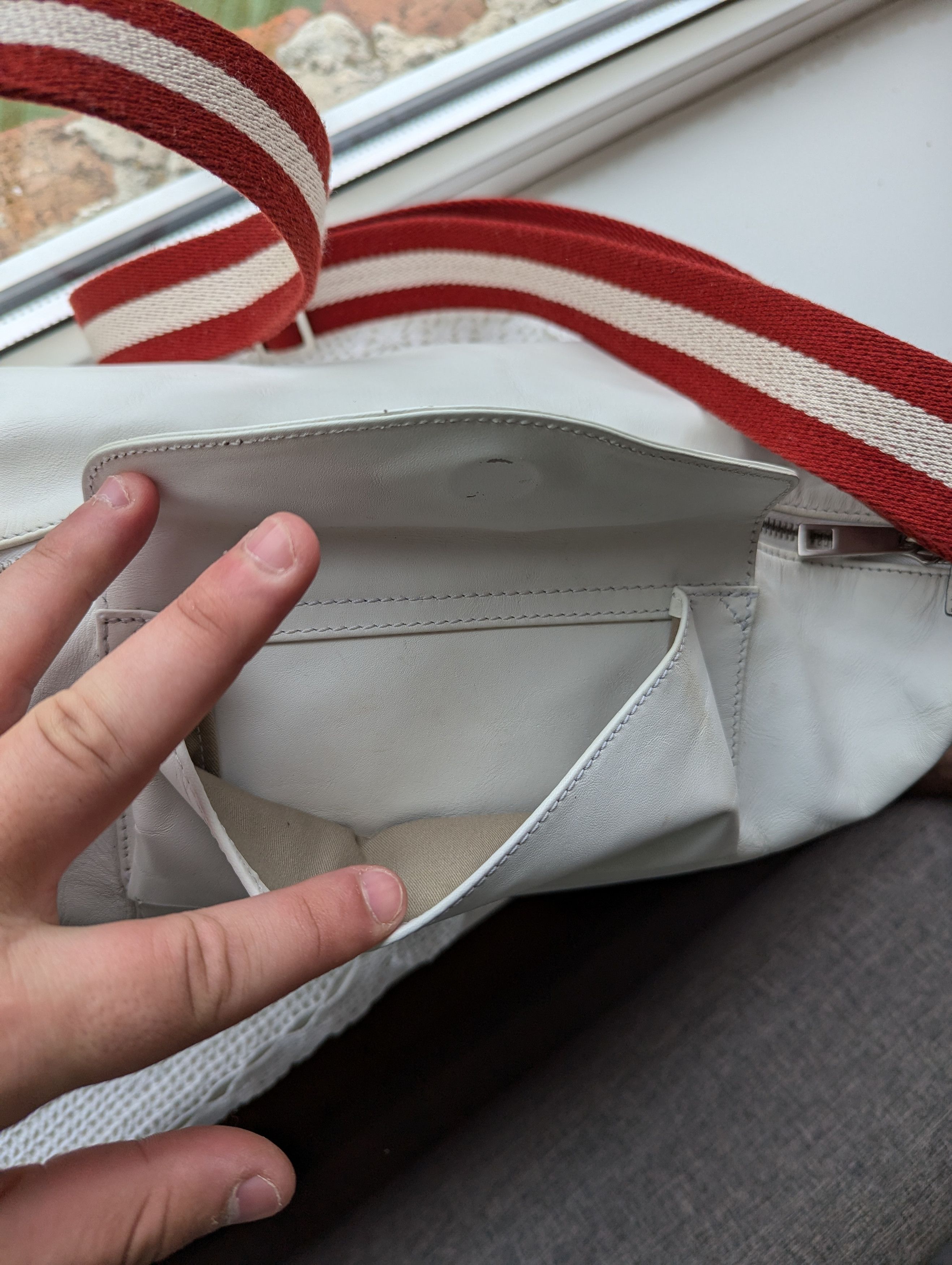 Bally × Vintage Bally White Leather Web Strap 2 Way Bag Shoulder Size ONE SIZE - 4 Thumbnail
