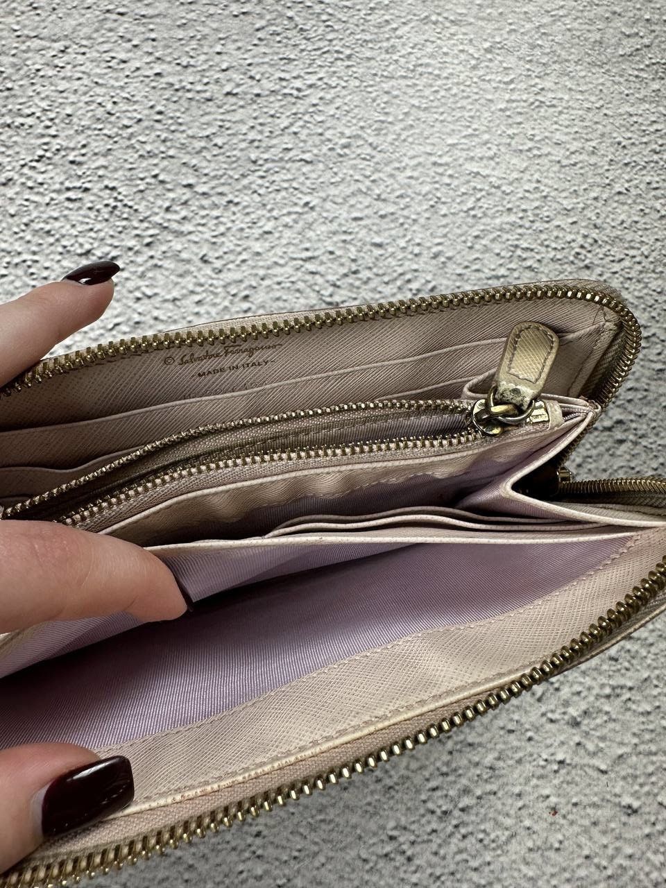 Salvatore Ferragamo Vintage Salvatore Ferragamo Leather Beige Wallet Old Money Size ONE SIZE - 15 Thumbnail