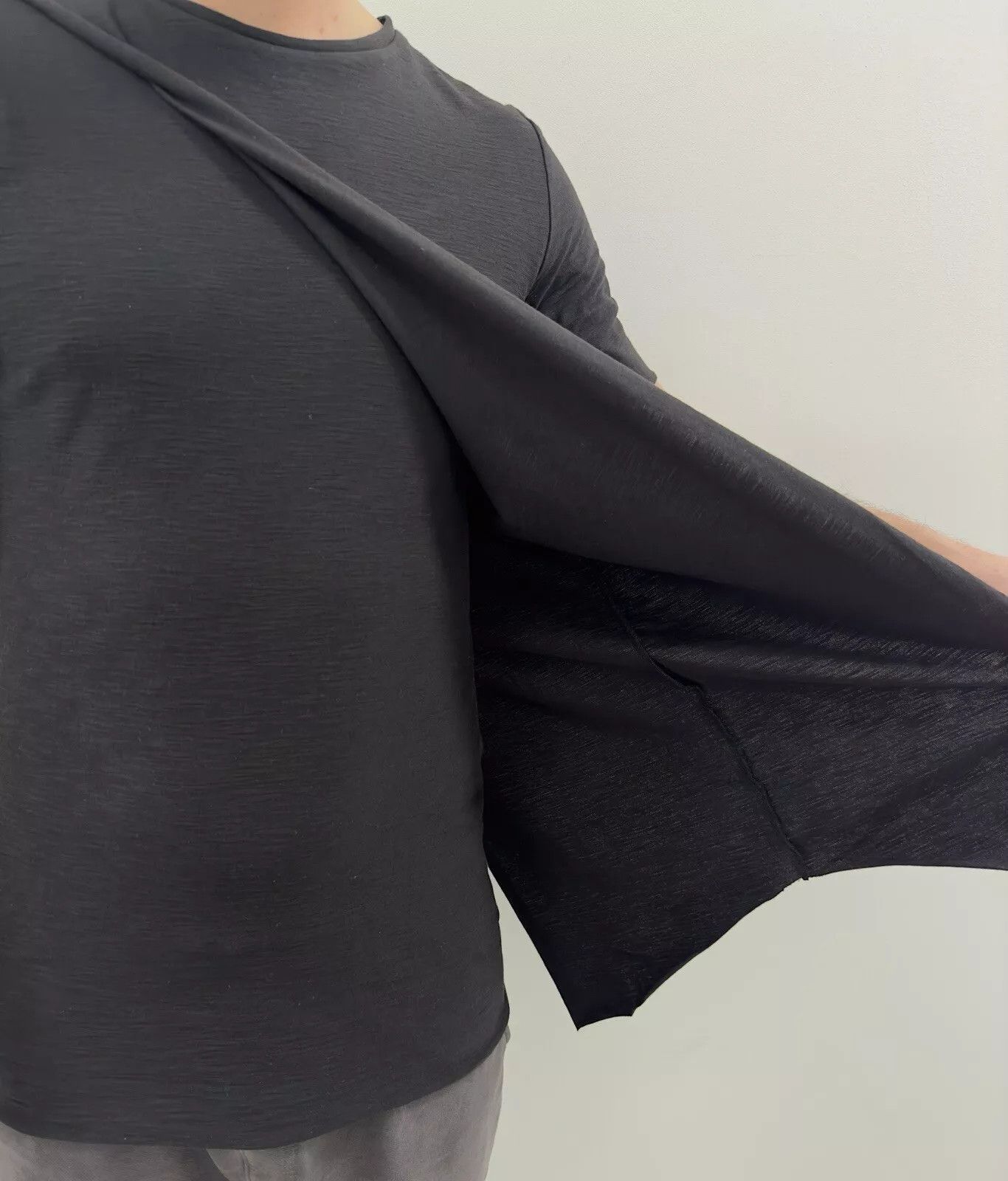 First Aid To The Injured First Aid To The Injured Men T-shirt Asymmetric Avant Garde Size US XS / EU 42 / 0 - 8 Thumbnail