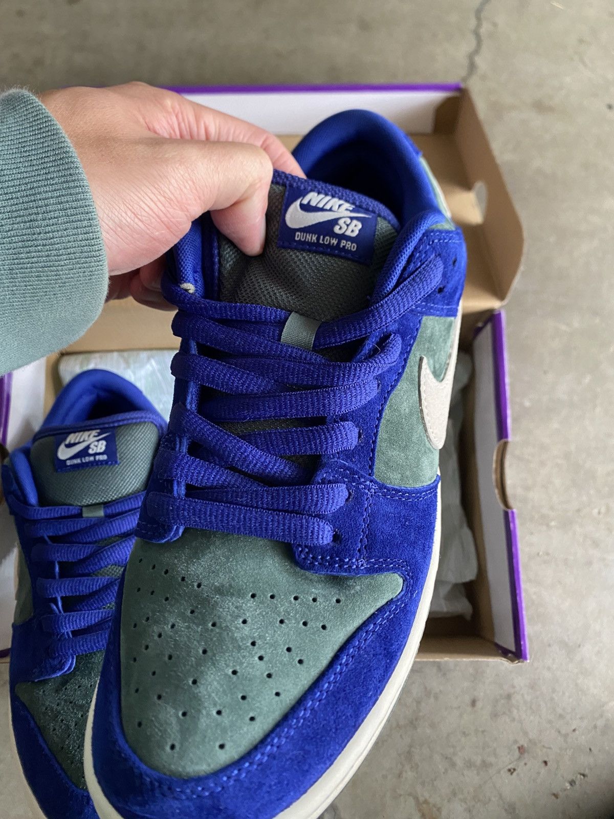 Nike SB Nike SB Dunk Low Deep Royal Blue Size US 10 / EU 43 - 8 Thumbnail