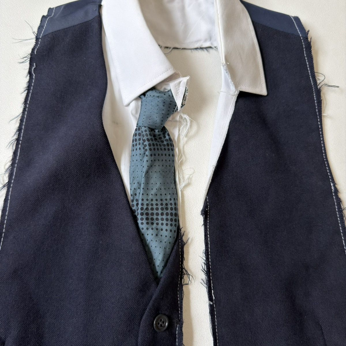 Maison Margiela ⓪ Artisanal Reworked Shirt+Tie+Vest Size US M / EU 48-50 / 2 - 6 Thumbnail