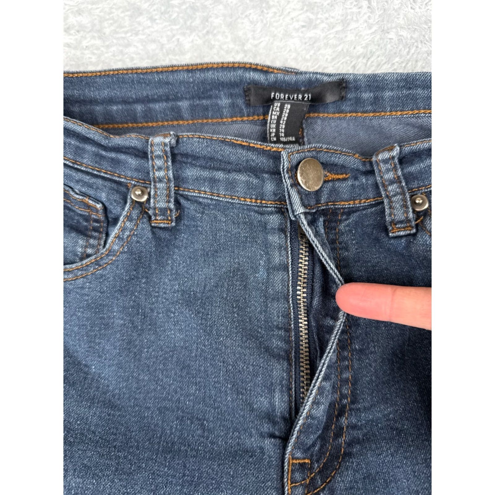 Forever 21 Forever 21 Jeans Women's 29 Blue Denim Skinny Mid Rise 26" Inseam Cotton Blend Size 29" - 5 Thumbnail