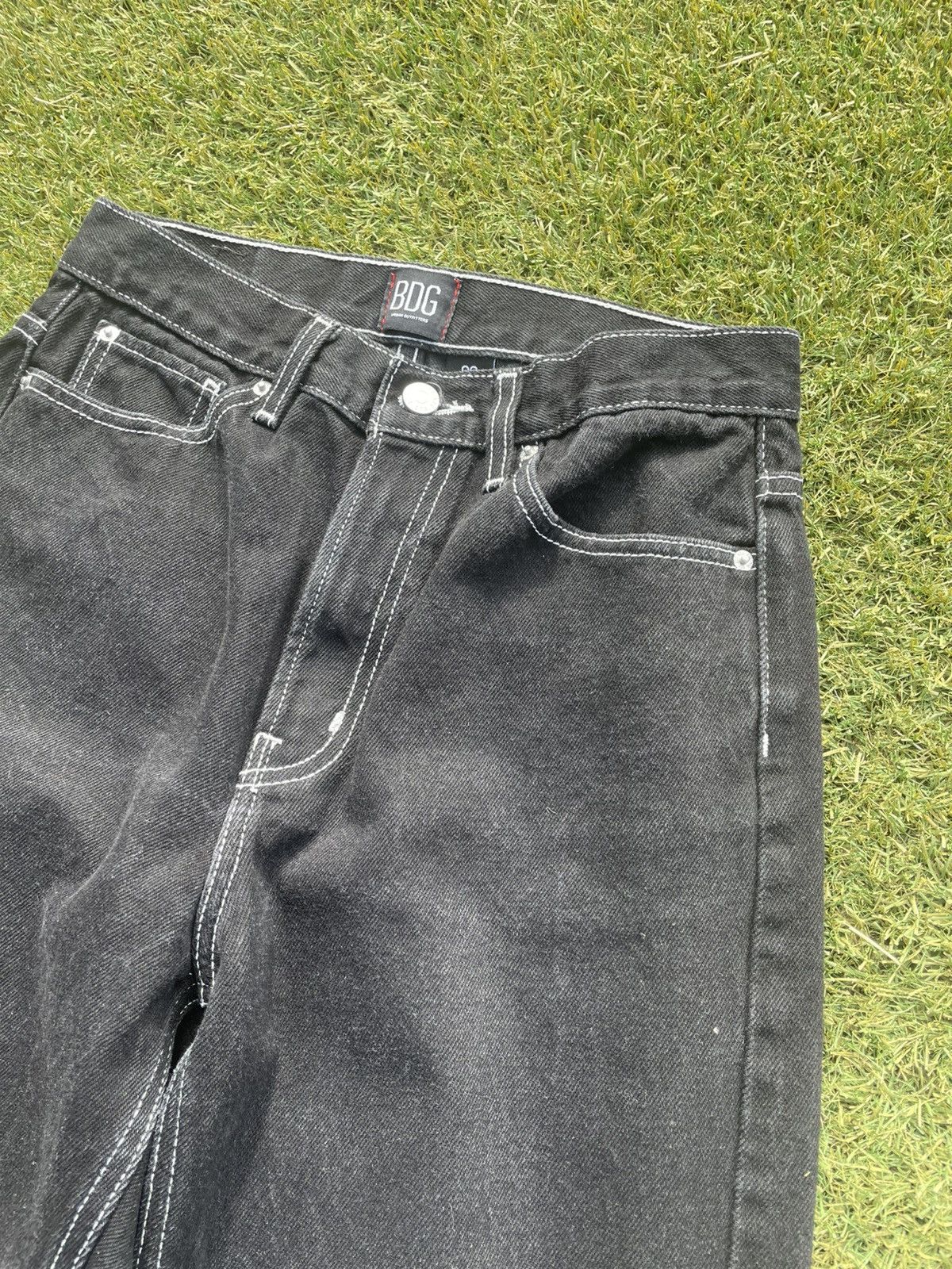 Bdg BDG Urban Outfitters Cowboy High Rise Black Denim Size 28 Size US 28 / EU 44 - 2 Thumbnail