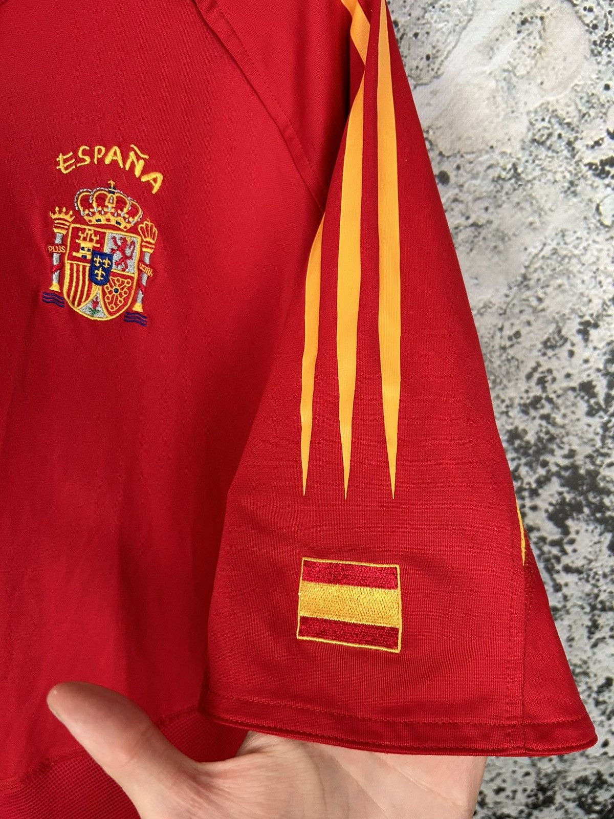 Adidas Vintage Spain Adidas Soccer Jersey 2004 Euro Retro Rare Size US XL / EU 56 / 4 - 4 Thumbnail