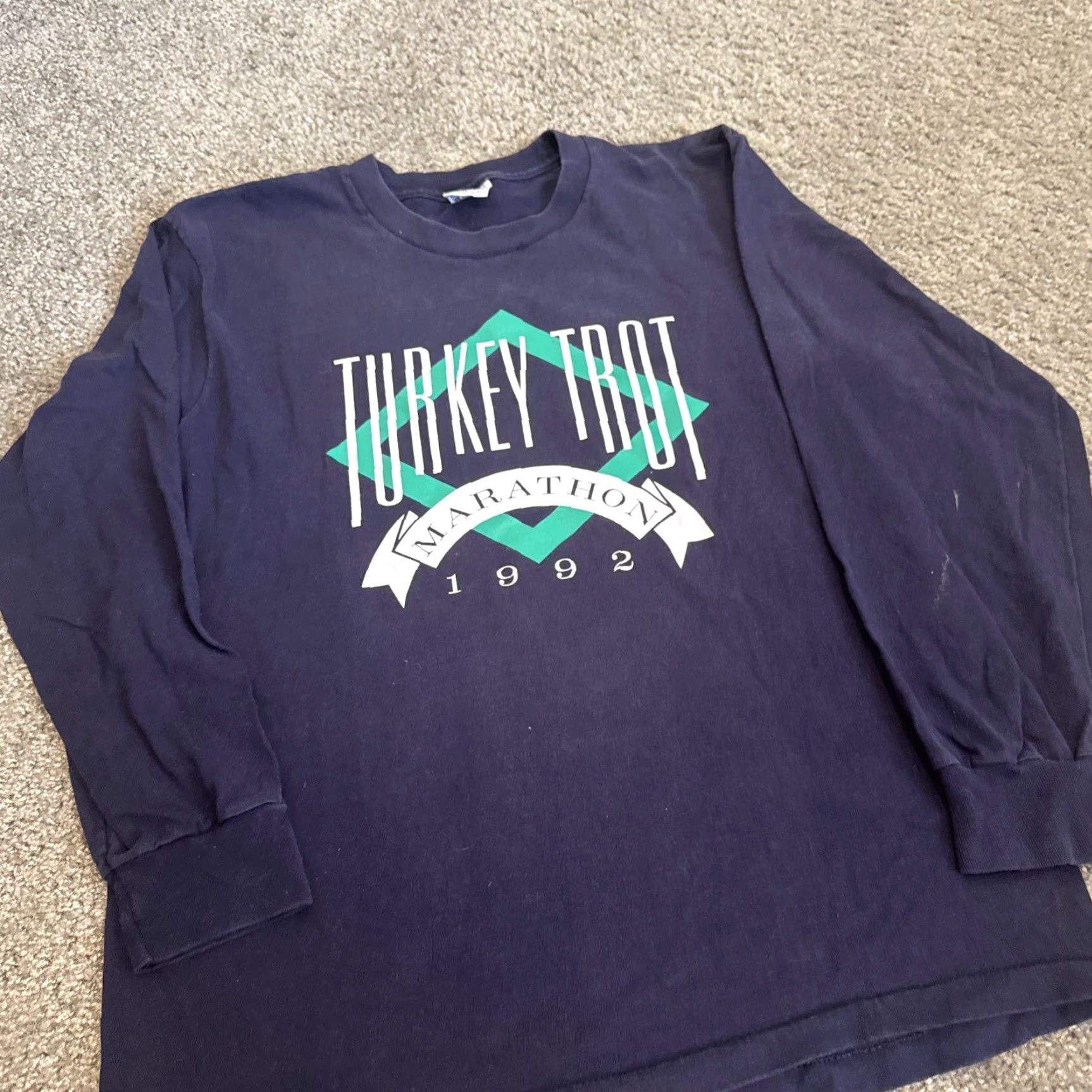 Anvil VINTAGE 1992 Turkey Trot Marathon Run Runner Navy Blue Long Sleeve T-Shirt Large - Men - L - Anvil - Regular Sleeve | 1990s Theme Size US L / EU 52-54 / 3 - 3 Thumbnail