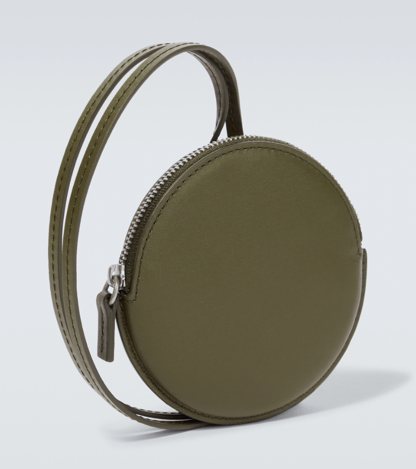 Jacquemus BNWT SS23 JACQUEMUS LE PITCHOU LEATHER CIRCLE NECK POUCH OLI Size ONE SIZE - 4 Thumbnail