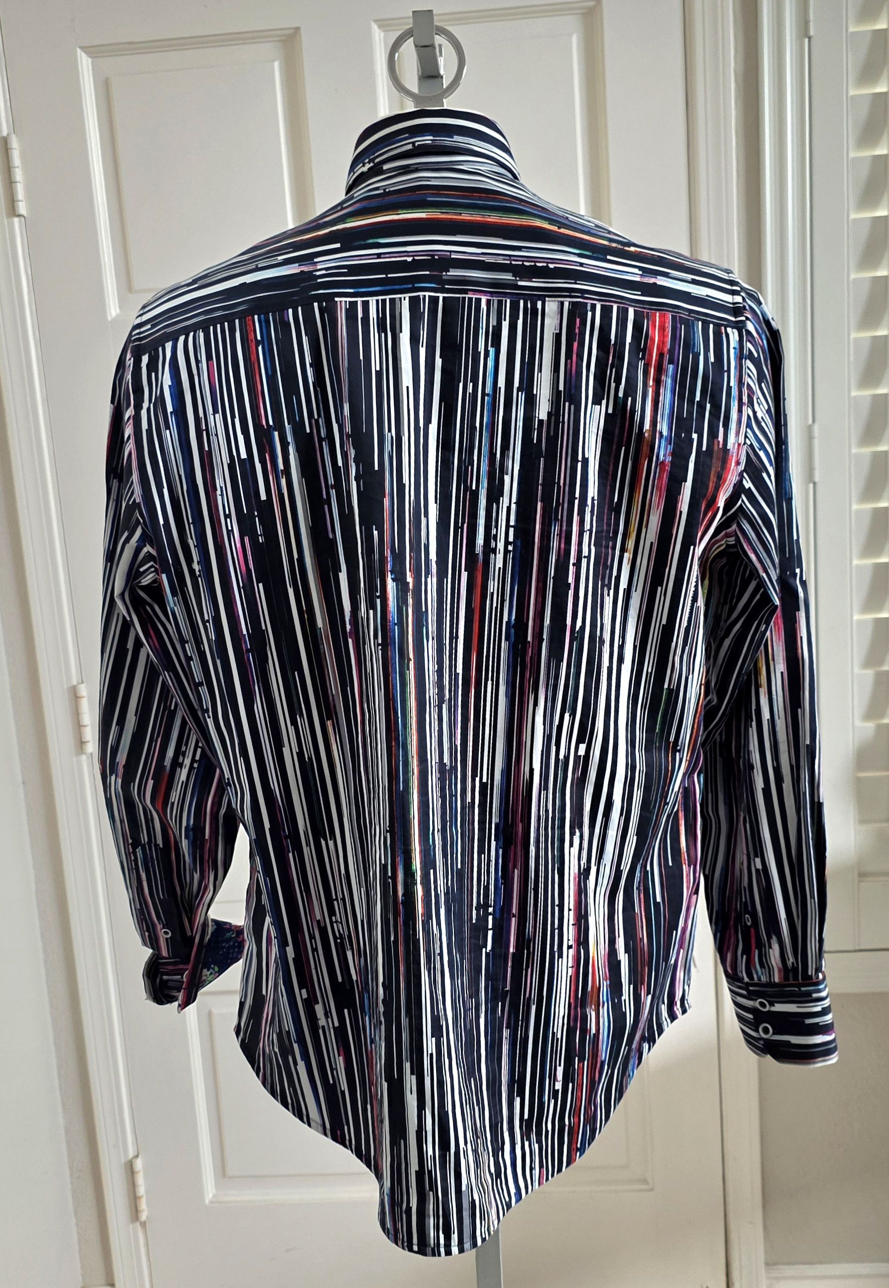 Robert Graham Robert Graham Embroidered multicolor button down Medium Size US M / EU 48-50 / 2 - 7 Thumbnail