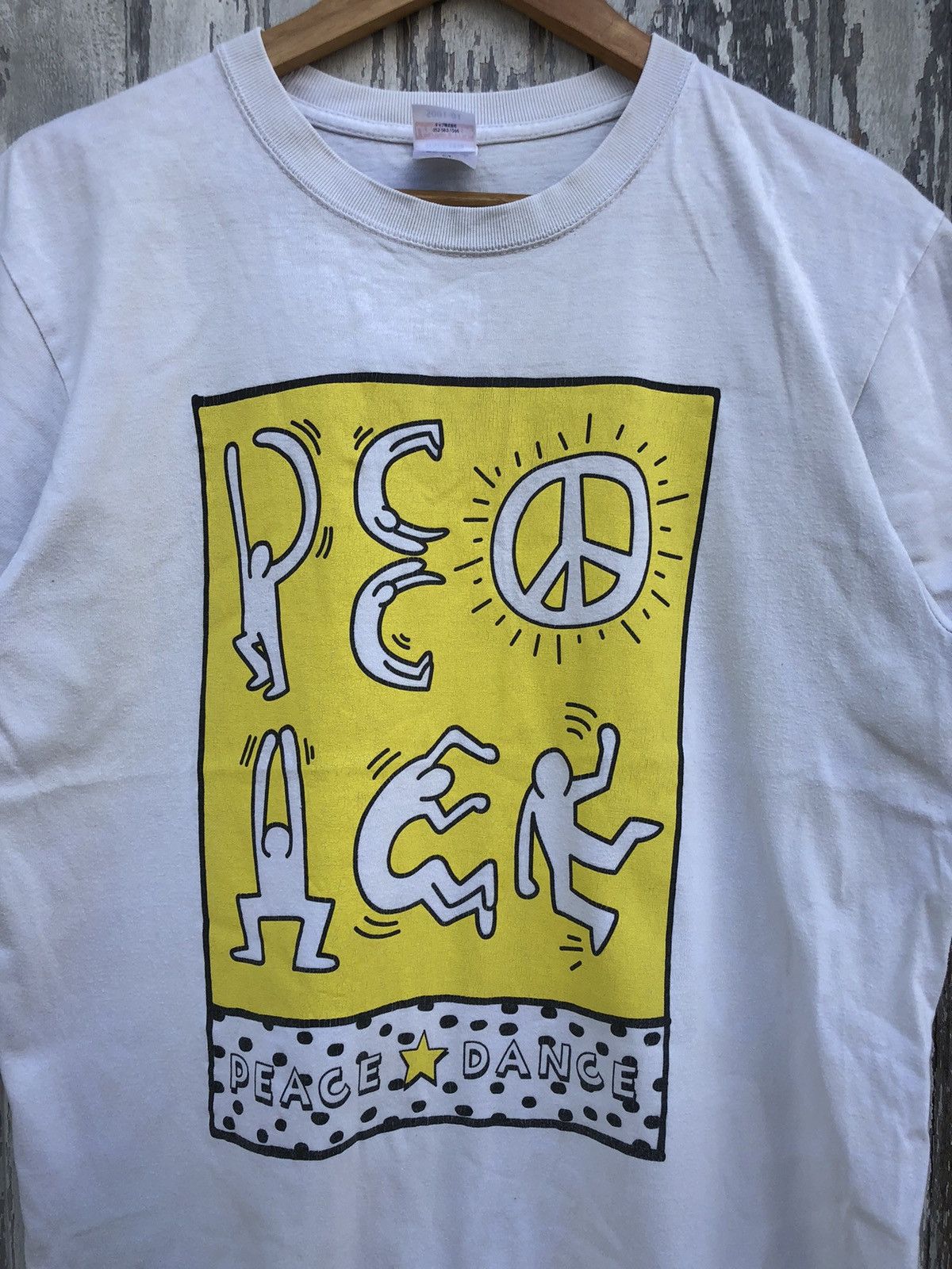 Japanese Brand × Keith Haring × Vintage Vintage 90s Keith Haring Peace Dance Tshirts Size US M / EU 48-50 / 2 - 3 Thumbnail