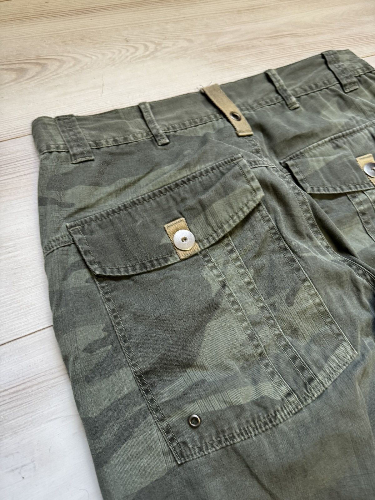 Japanese Brand Crazy camo military avant grade pants Japanese style L.G.B Size US 30 / EU 46 - 17 Thumbnail