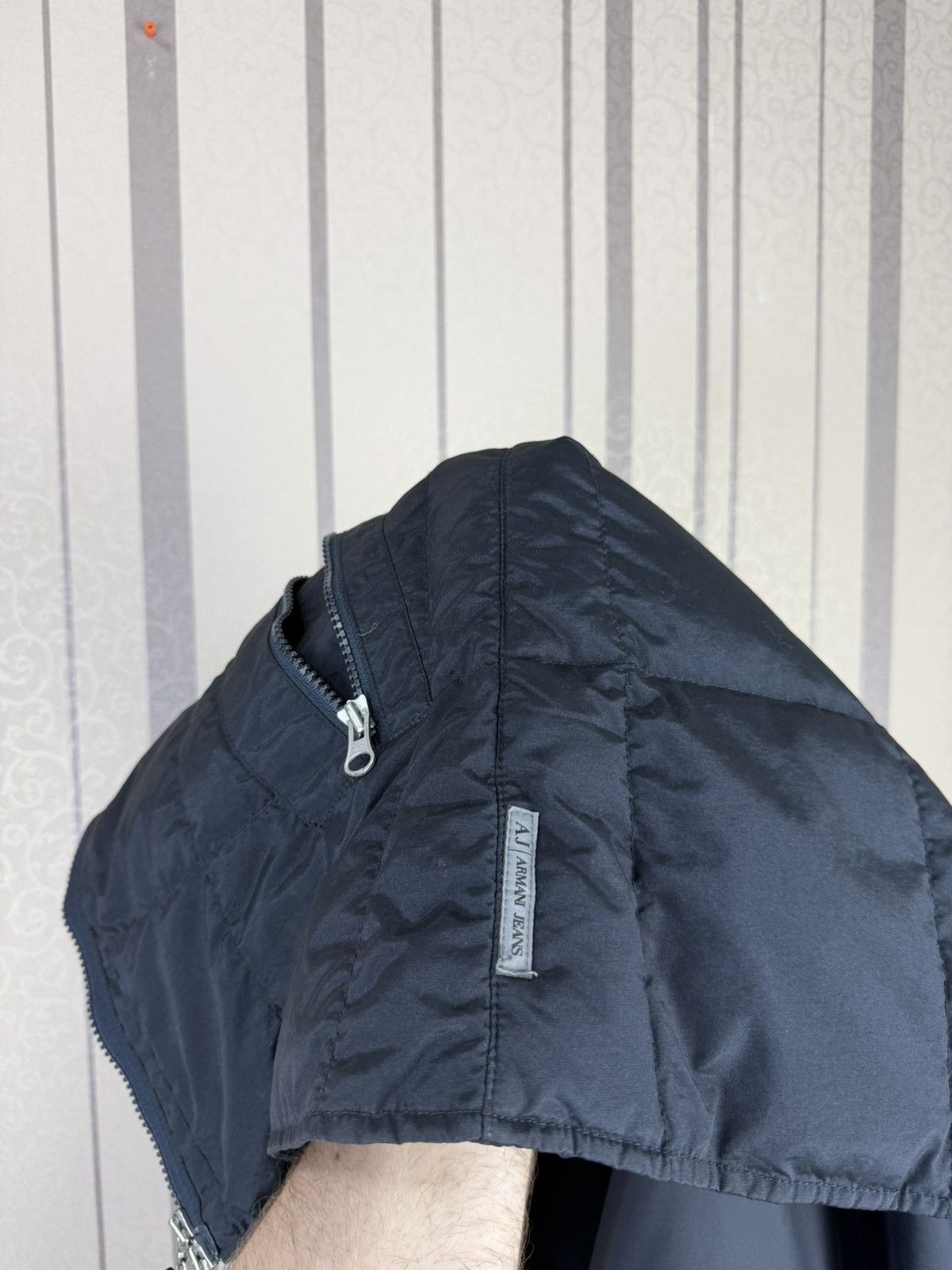 Armani Vintage Armani Jeans down jacket Size L Size US L / EU 52-54 / 3 - 7 Thumbnail
